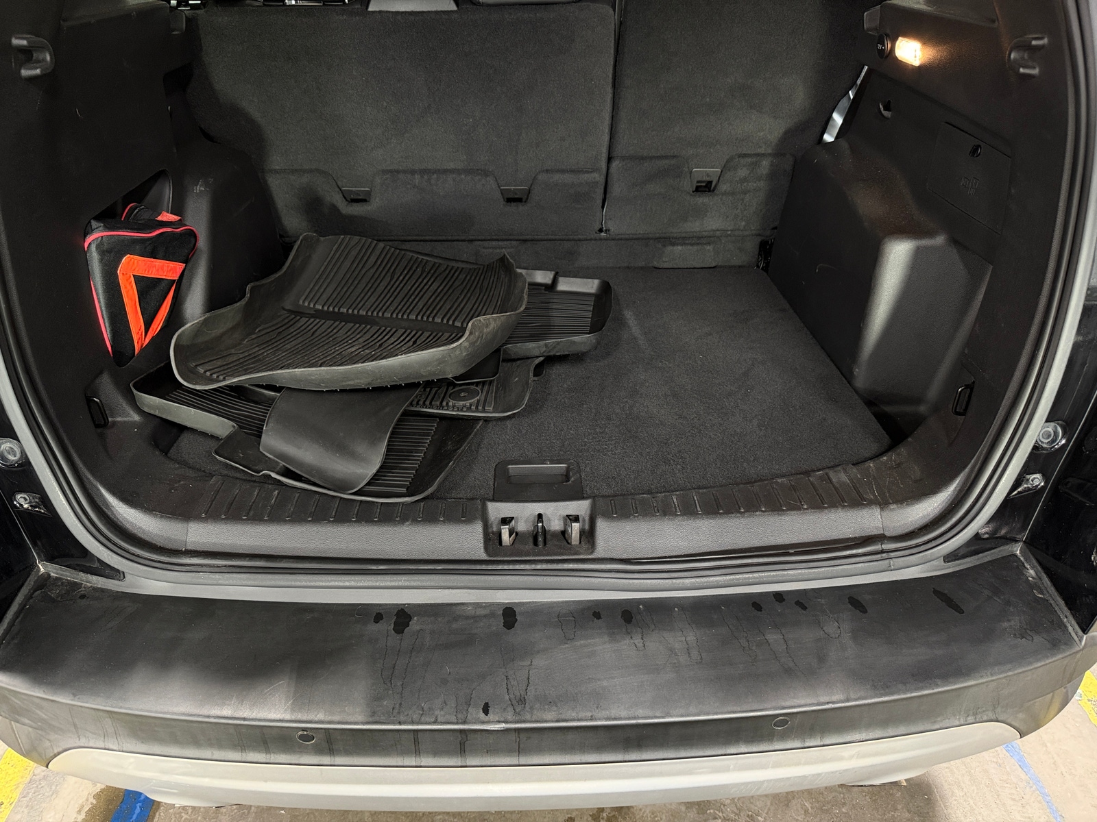 Thumbnail: 2019 Ford Escape - 6