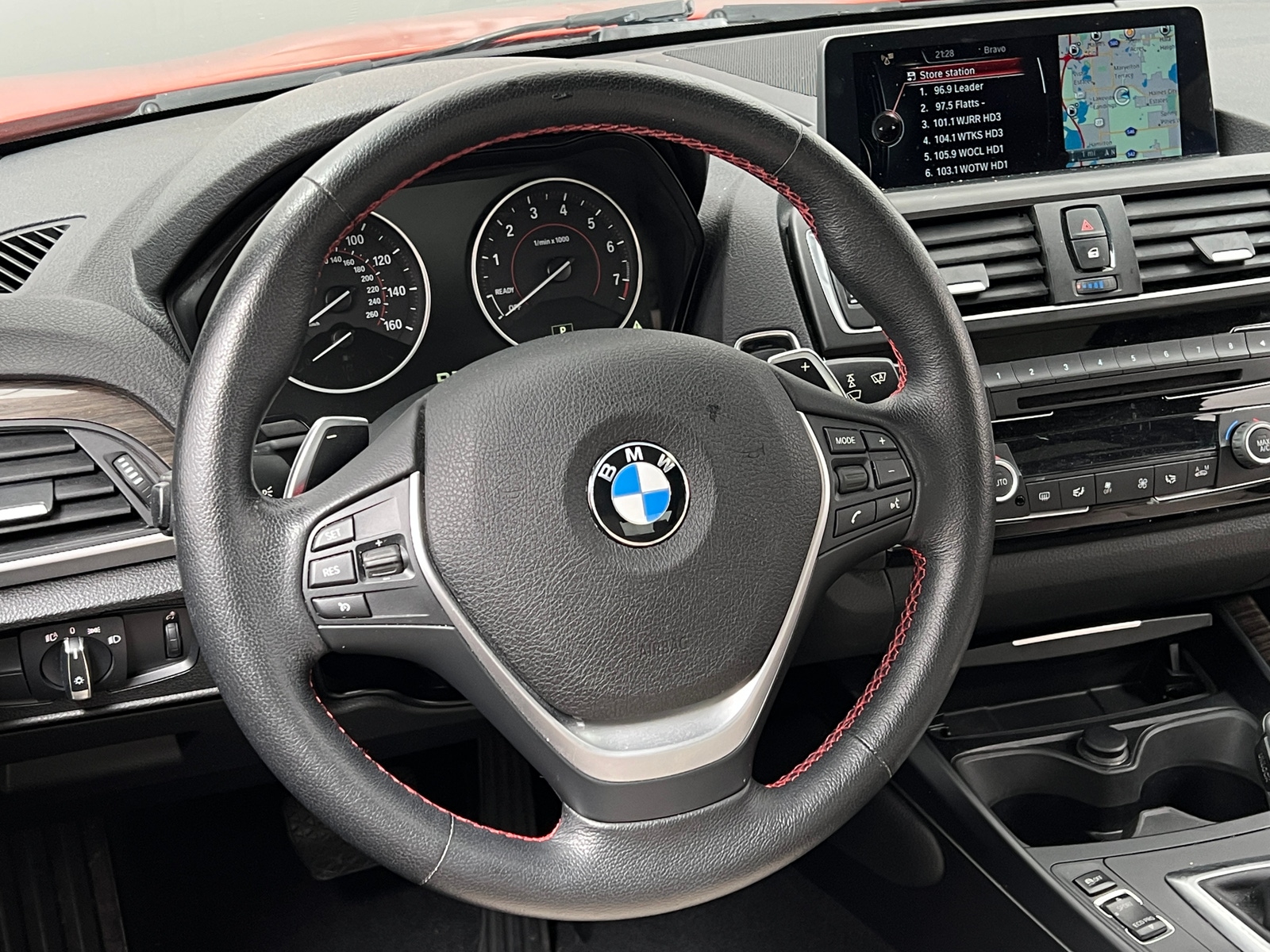 Thumbnail: 2016 BMW 2 Series - 4