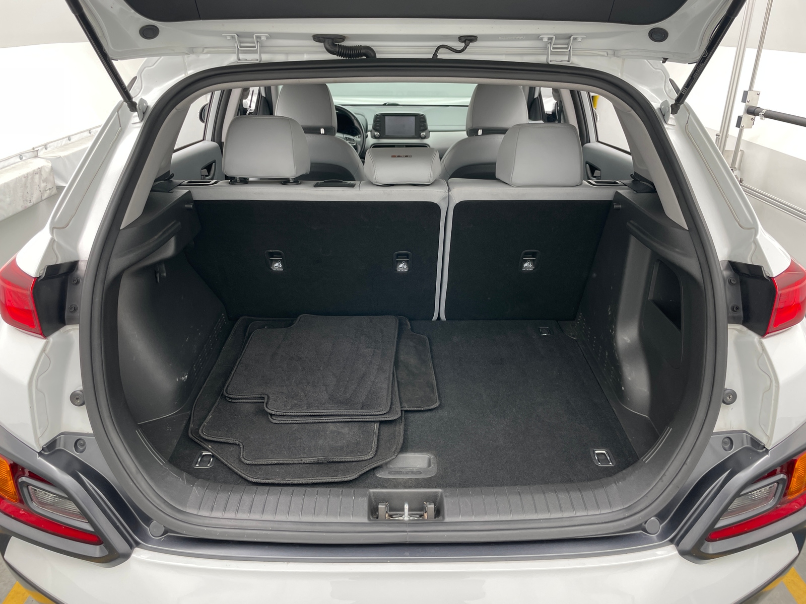 Thumbnail: 2018 Hyundai Kona - 6