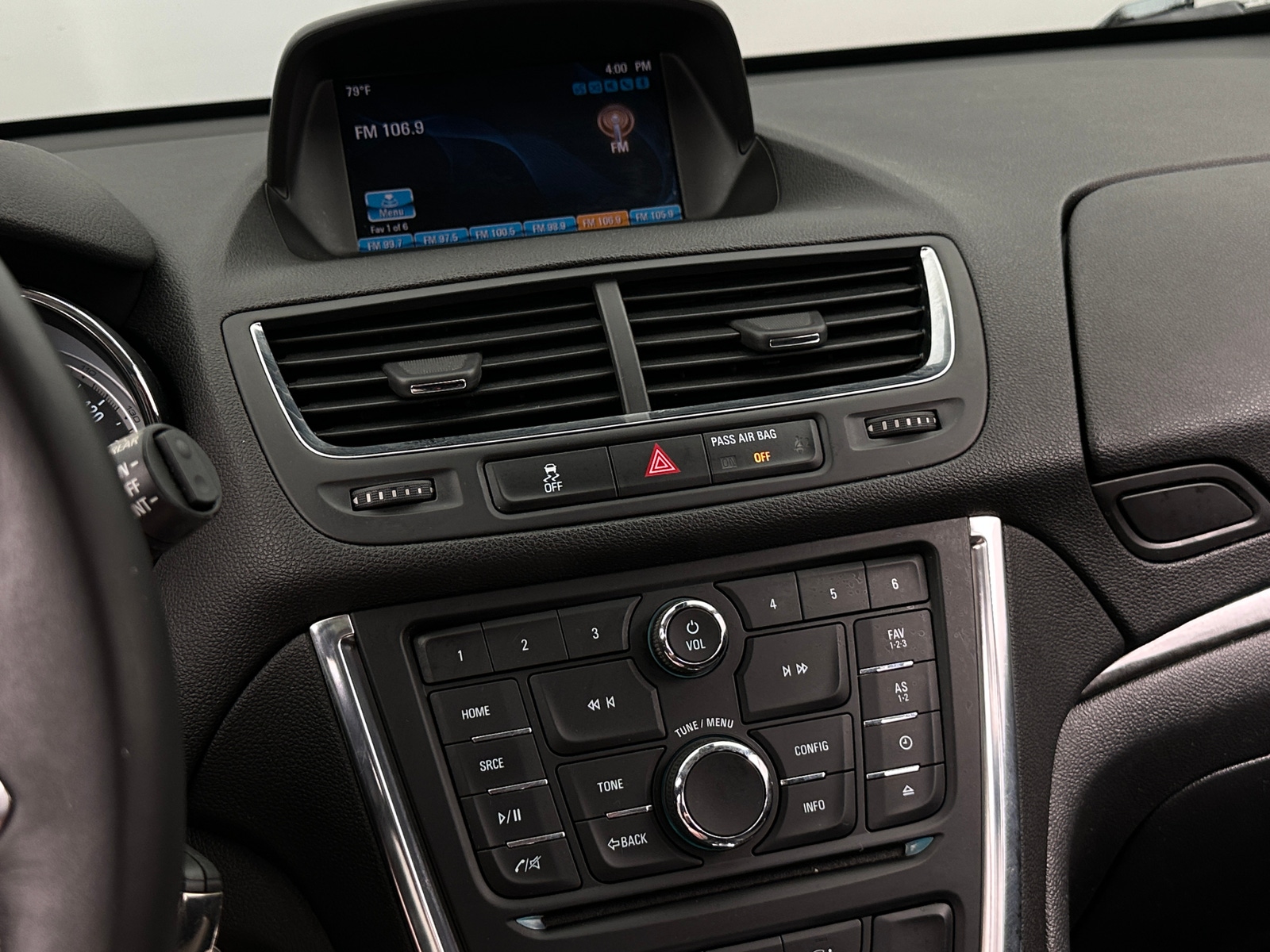 Thumbnail: 2015 Buick Encore - 4