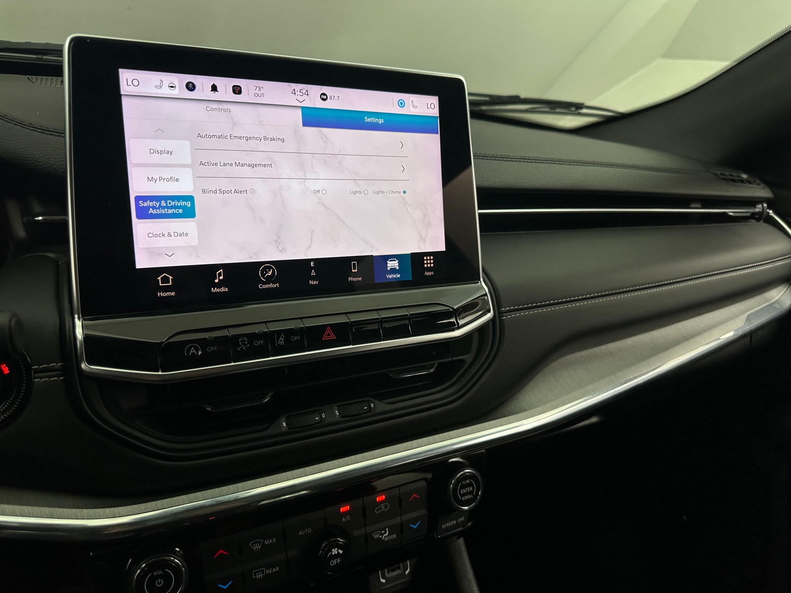 Thumbnail: 2022 Jeep Compass - 3