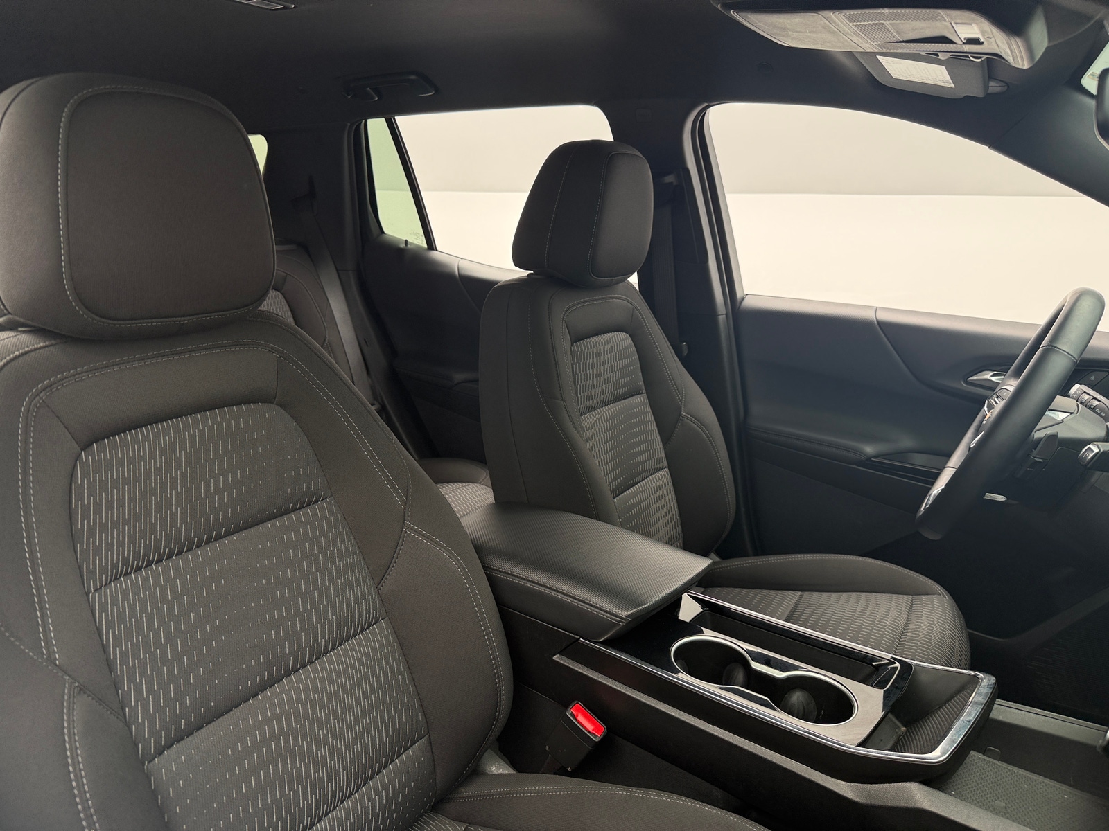 Thumbnail: 2025 Chevrolet Equinox - 2