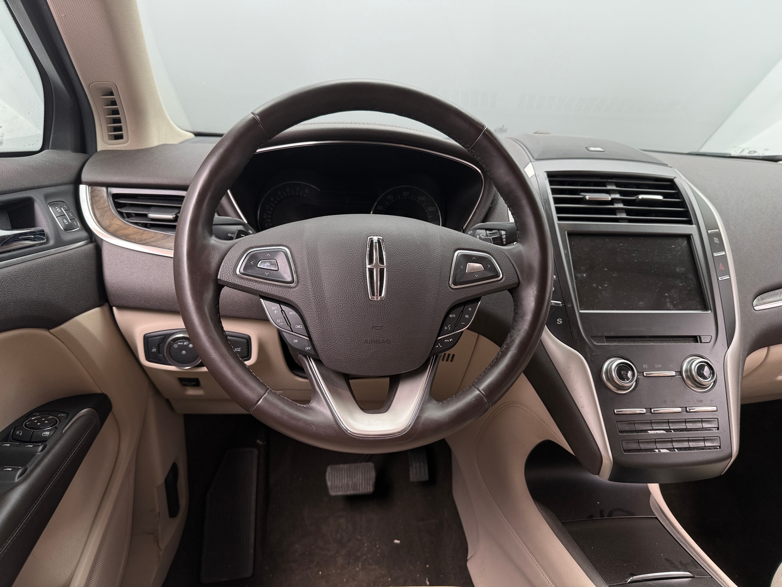 Thumbnail: 2019 Lincoln MKC - 4