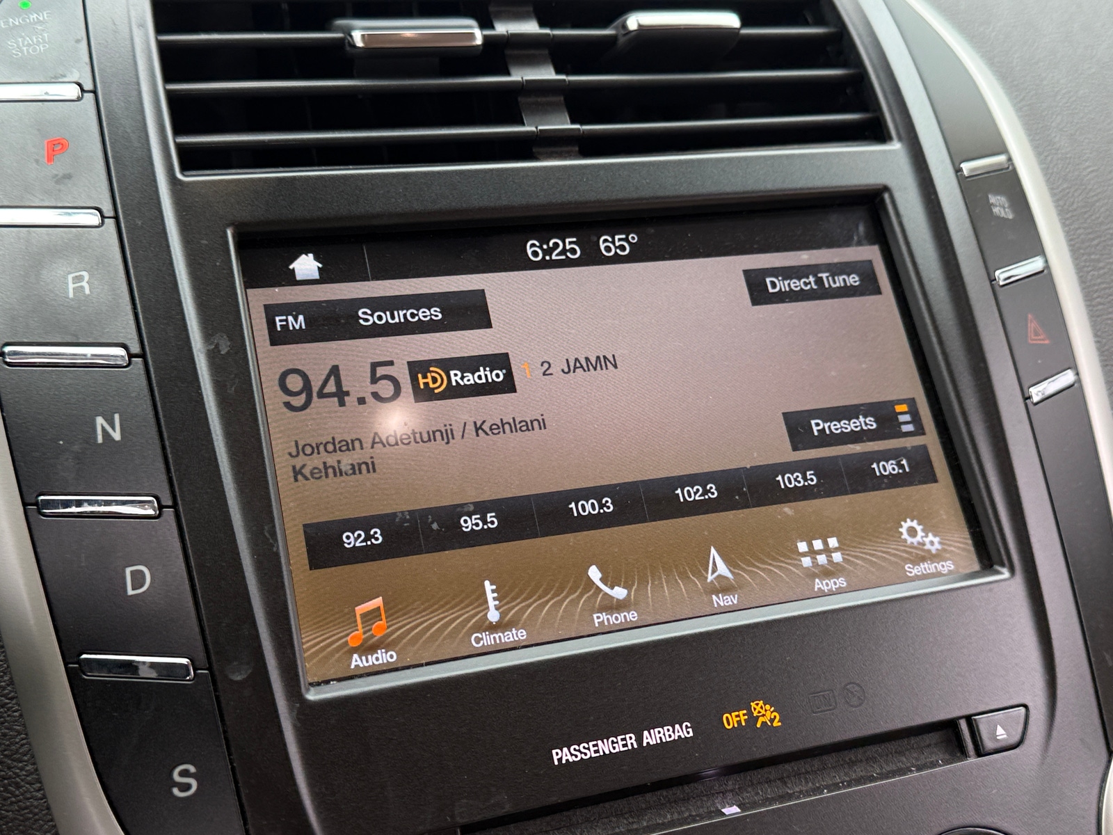 Thumbnail: 2019 Lincoln MKC - 3