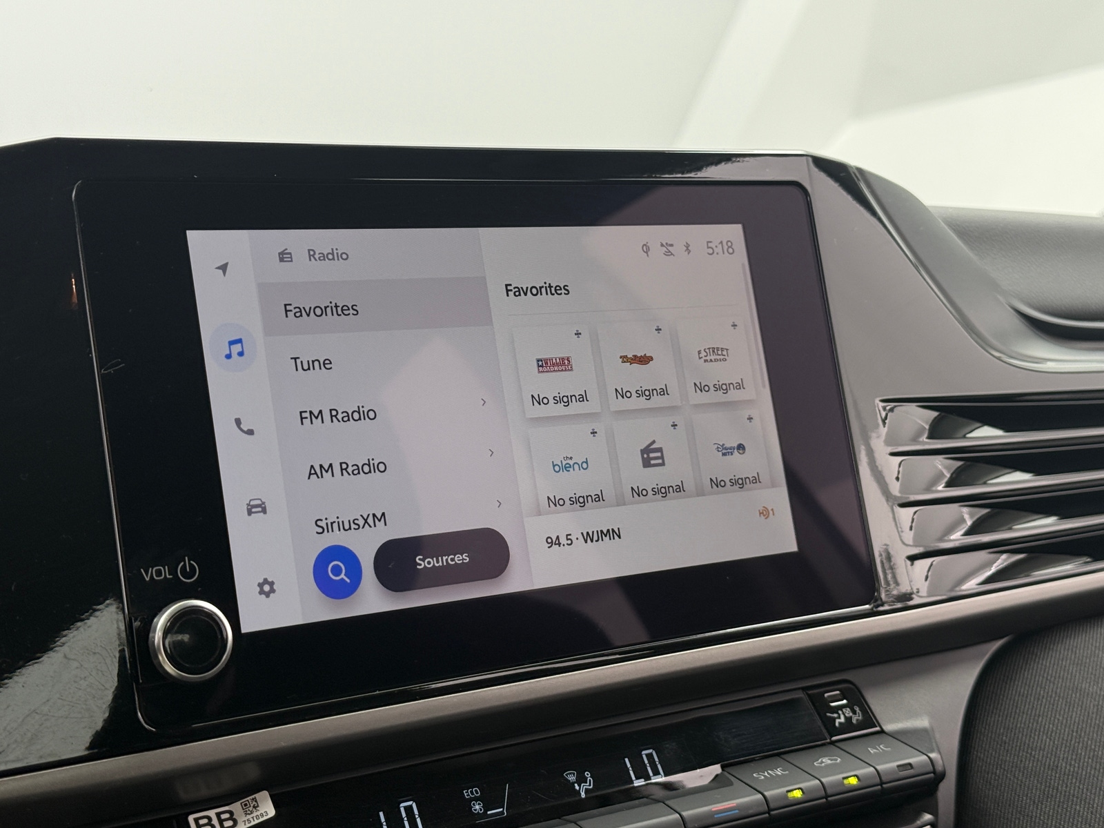 Thumbnail: 2025 Toyota Camry - 4