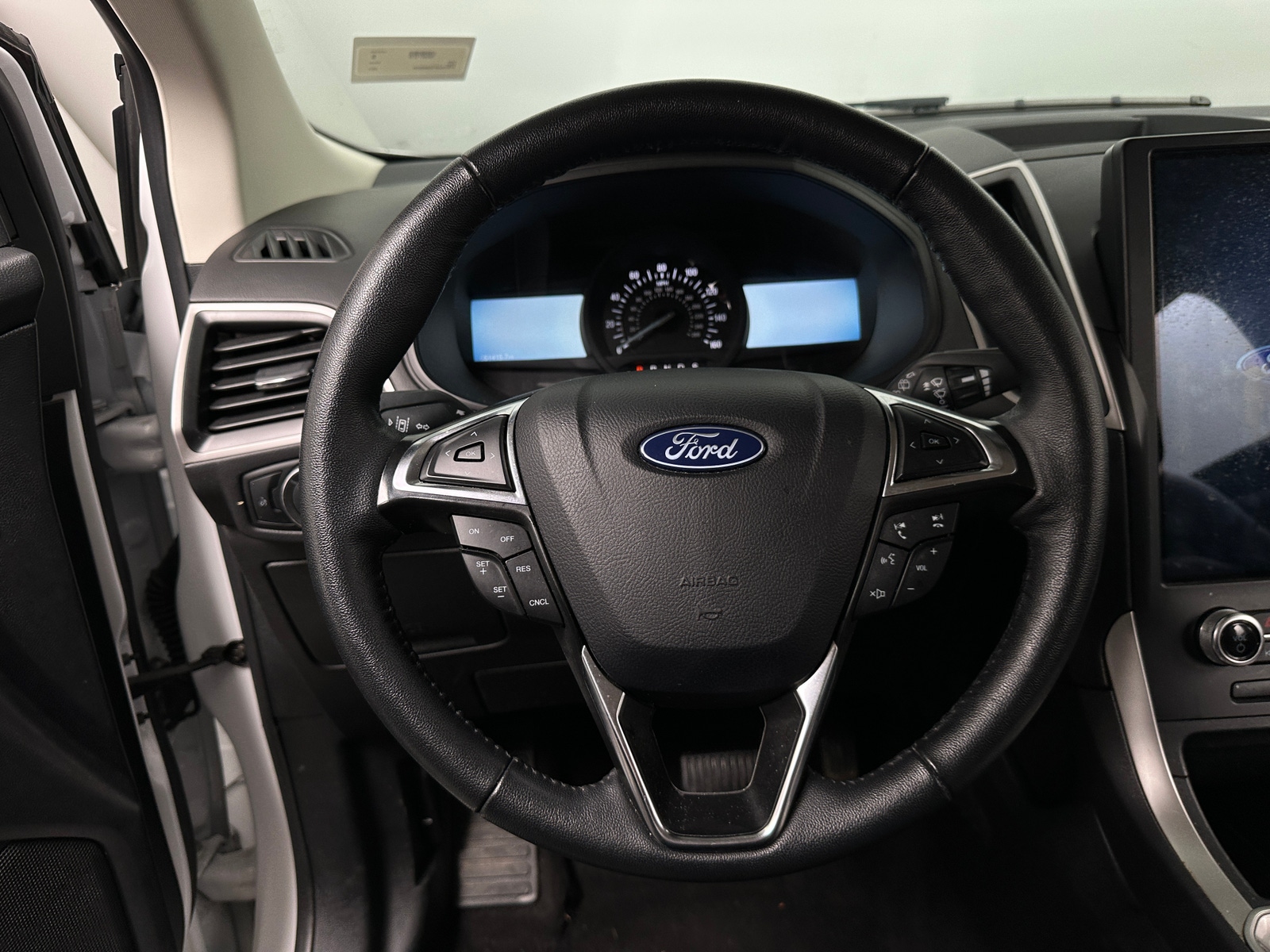 Thumbnail: 2024 Ford Edge - 4