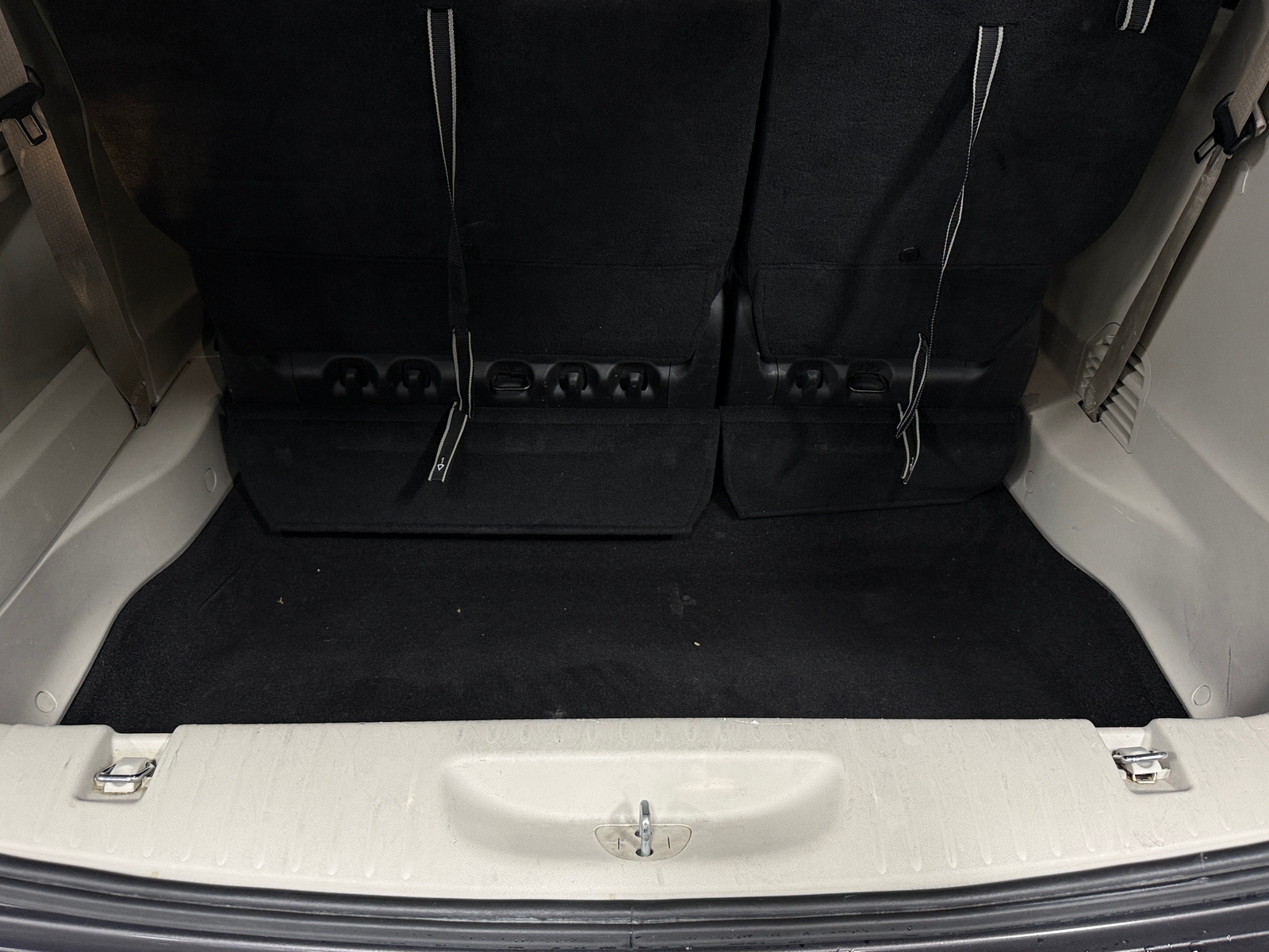 Thumbnail: 2022 Chrysler Pacifica - 6