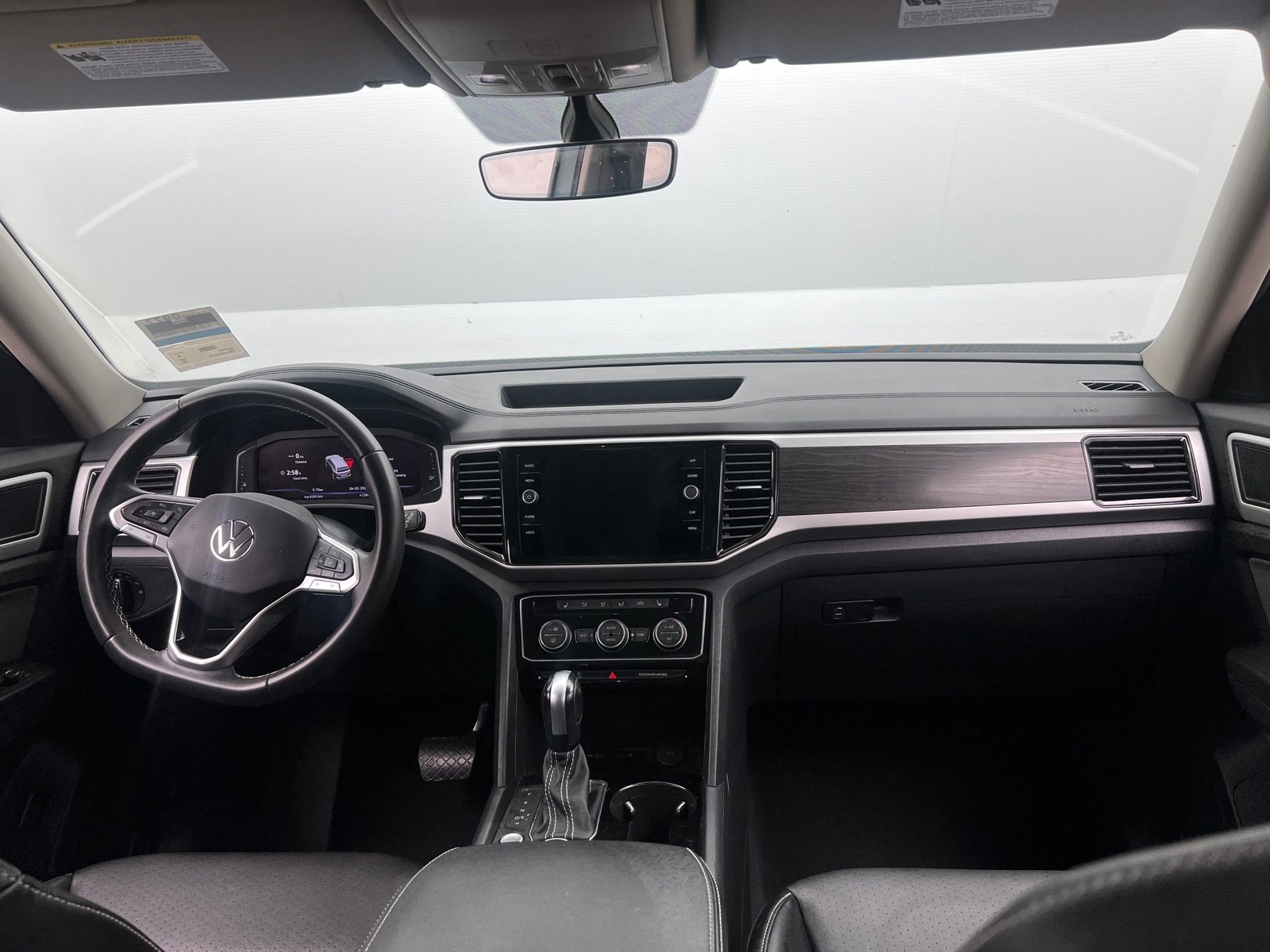 Thumbnail: 2023 Volkswagen Atlas - 2