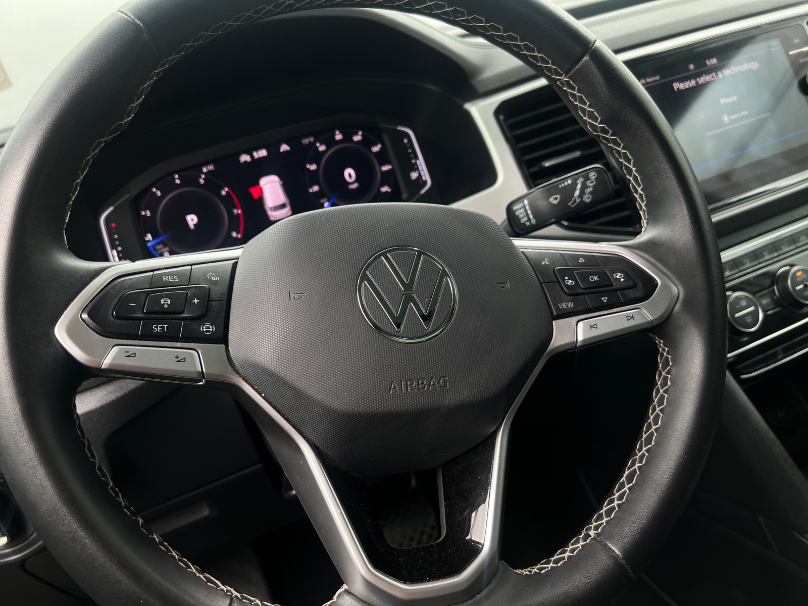 Thumbnail: 2023 Volkswagen Atlas - 4