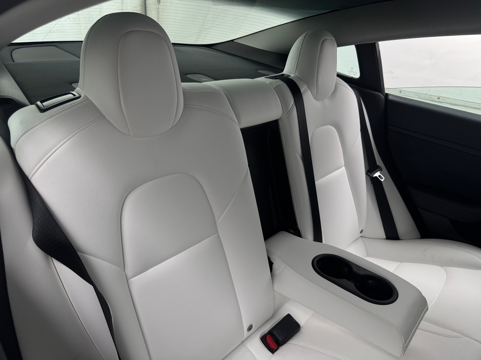 Thumbnail: 2022 Tesla Model 3 - 5