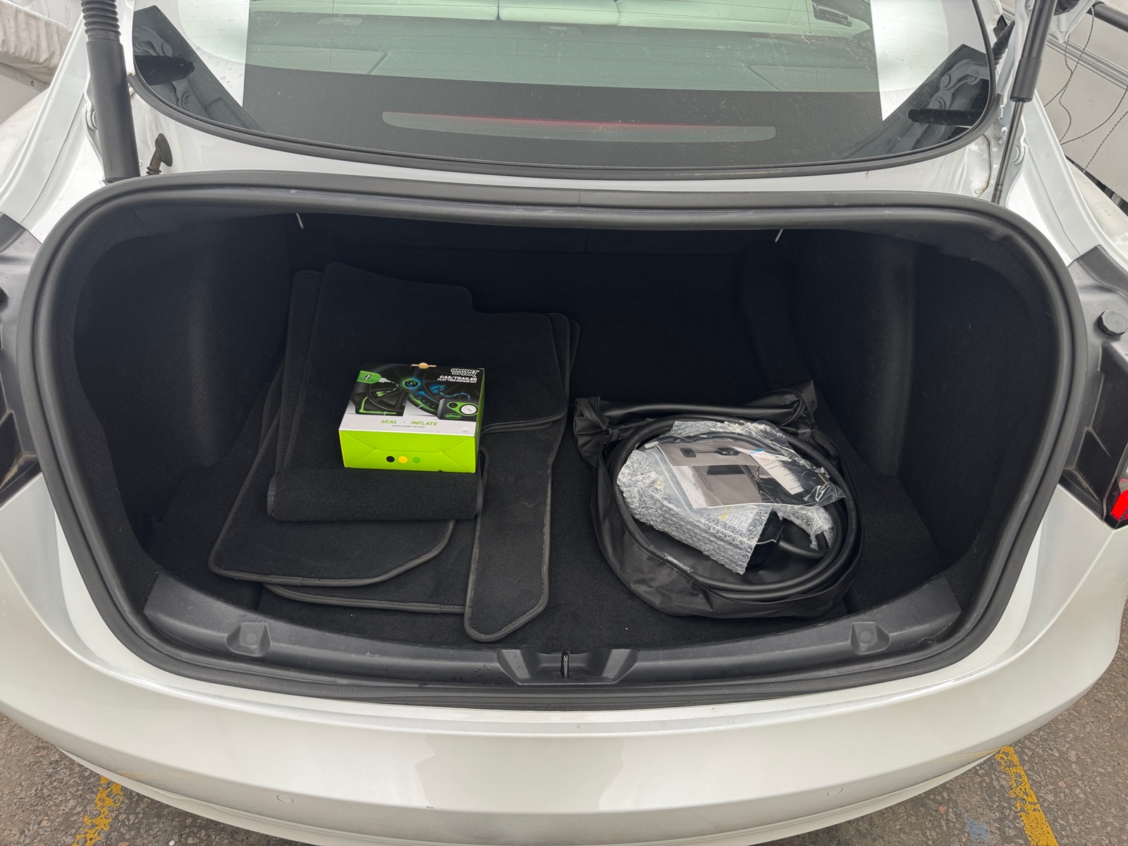 Thumbnail: 2022 Tesla Model 3 - 6