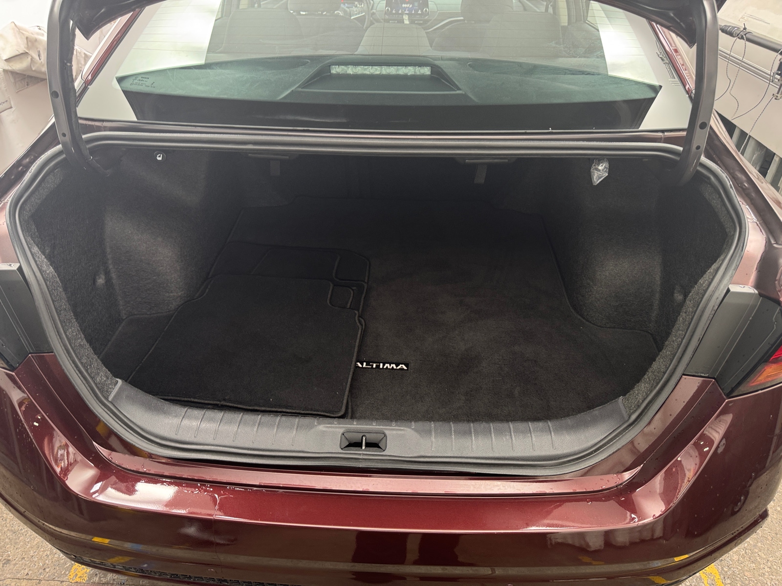 Thumbnail: 2025 Nissan Altima - 7