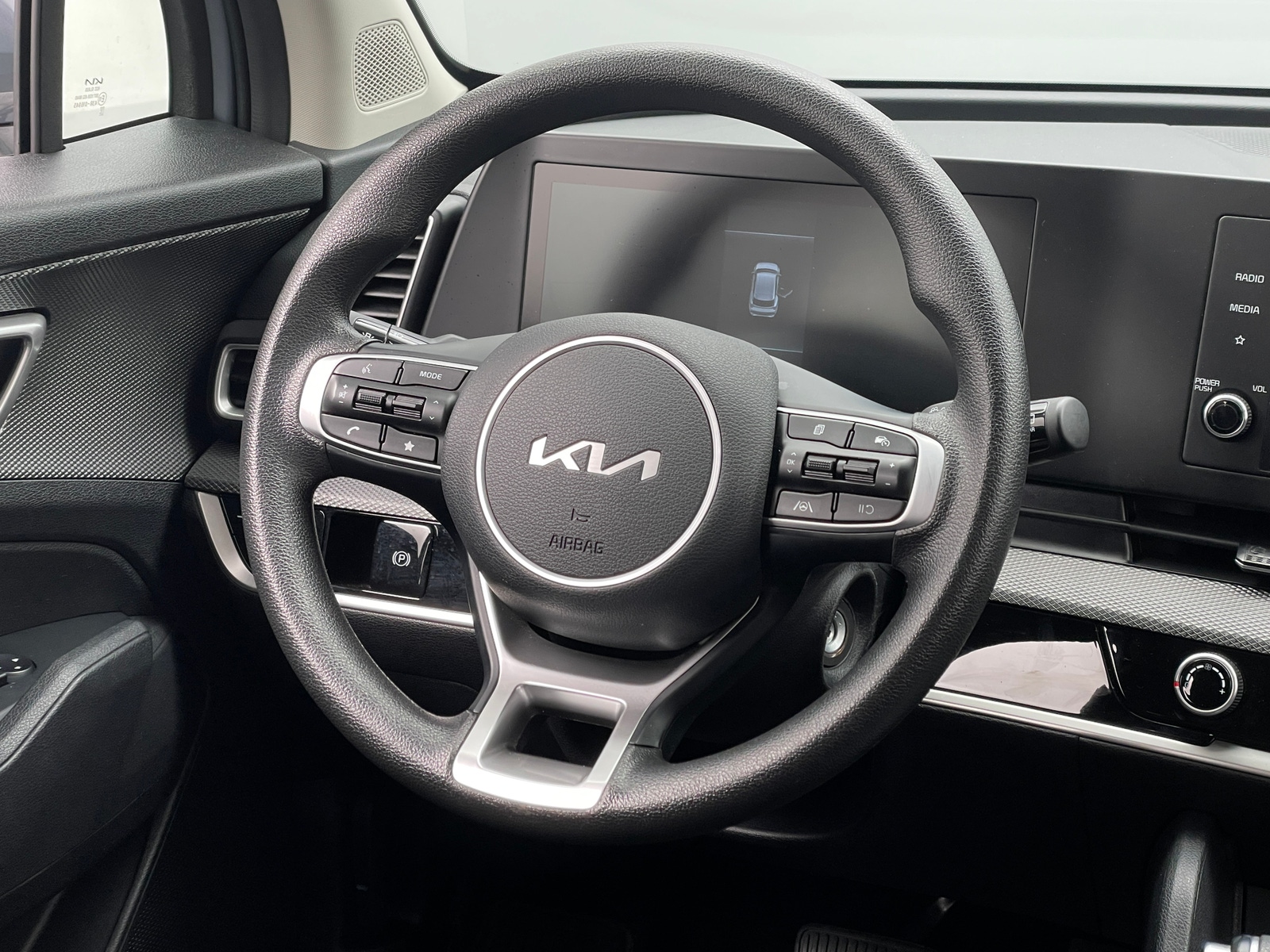 Thumbnail: 2025 Kia Sportage - 5