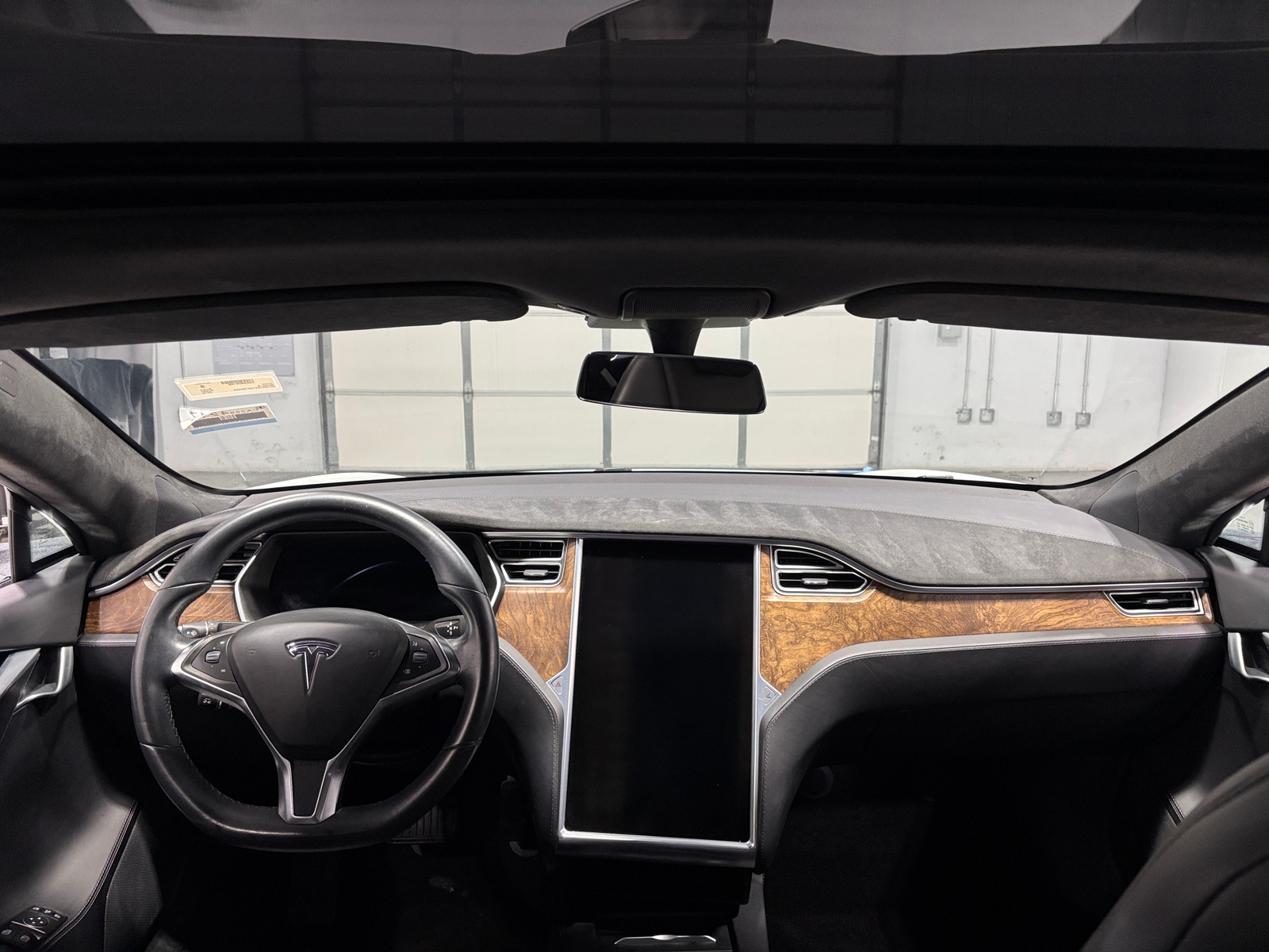 Thumbnail: 2016 Tesla Model S - 2