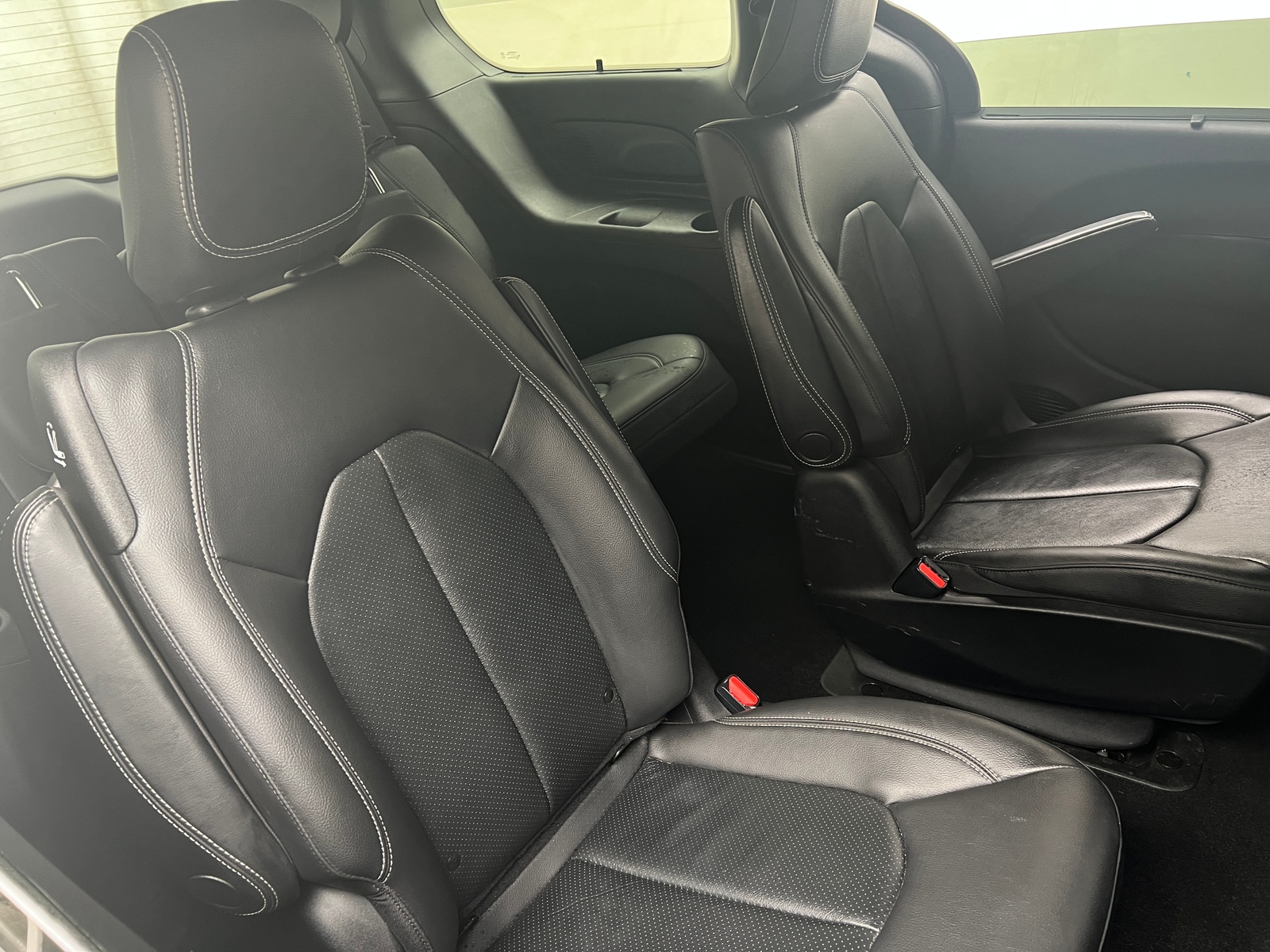 Thumbnail: 2021 Chrysler Pacifica - 5