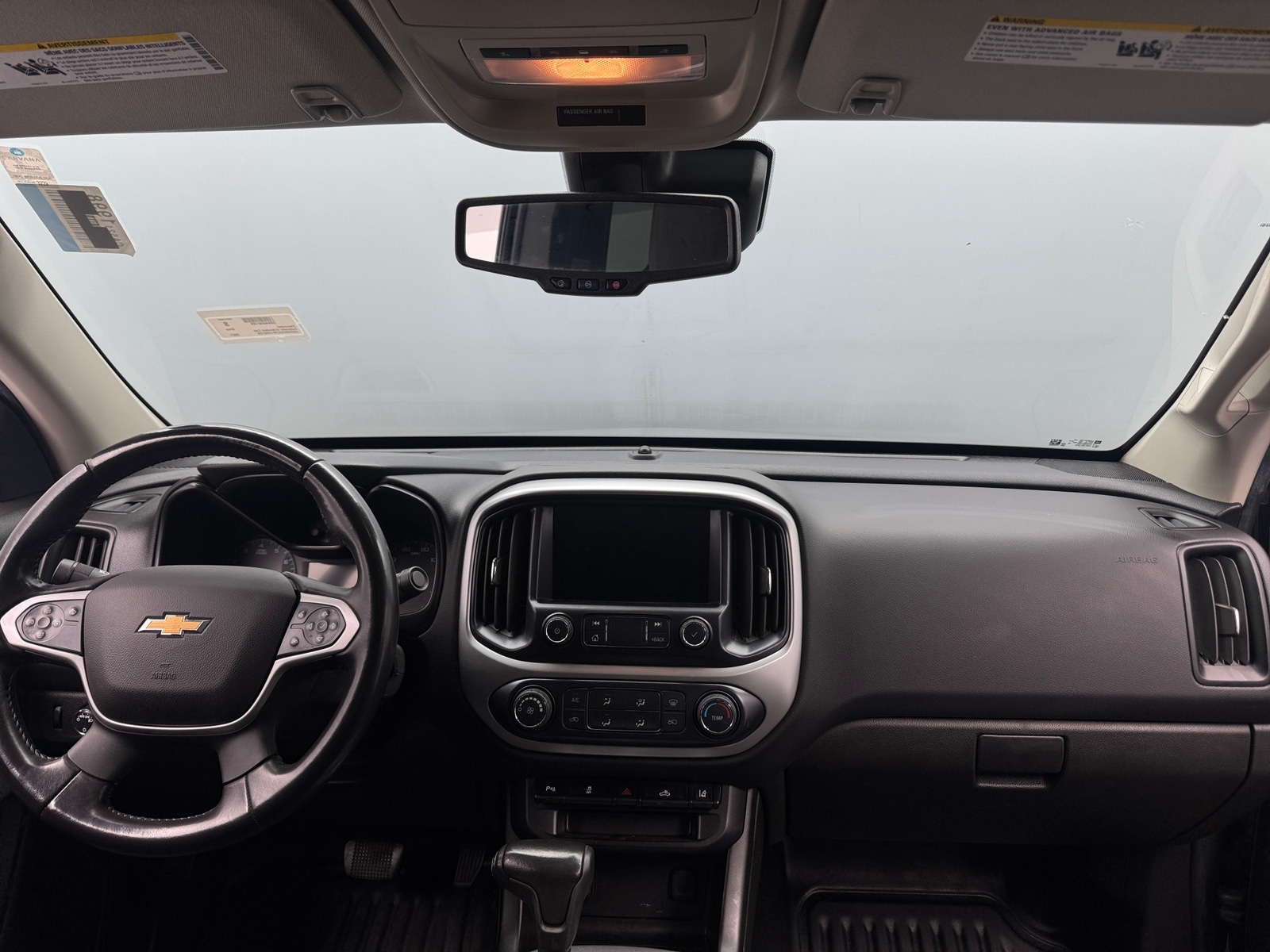 Thumbnail: 2021 Chevrolet Colorado - 3