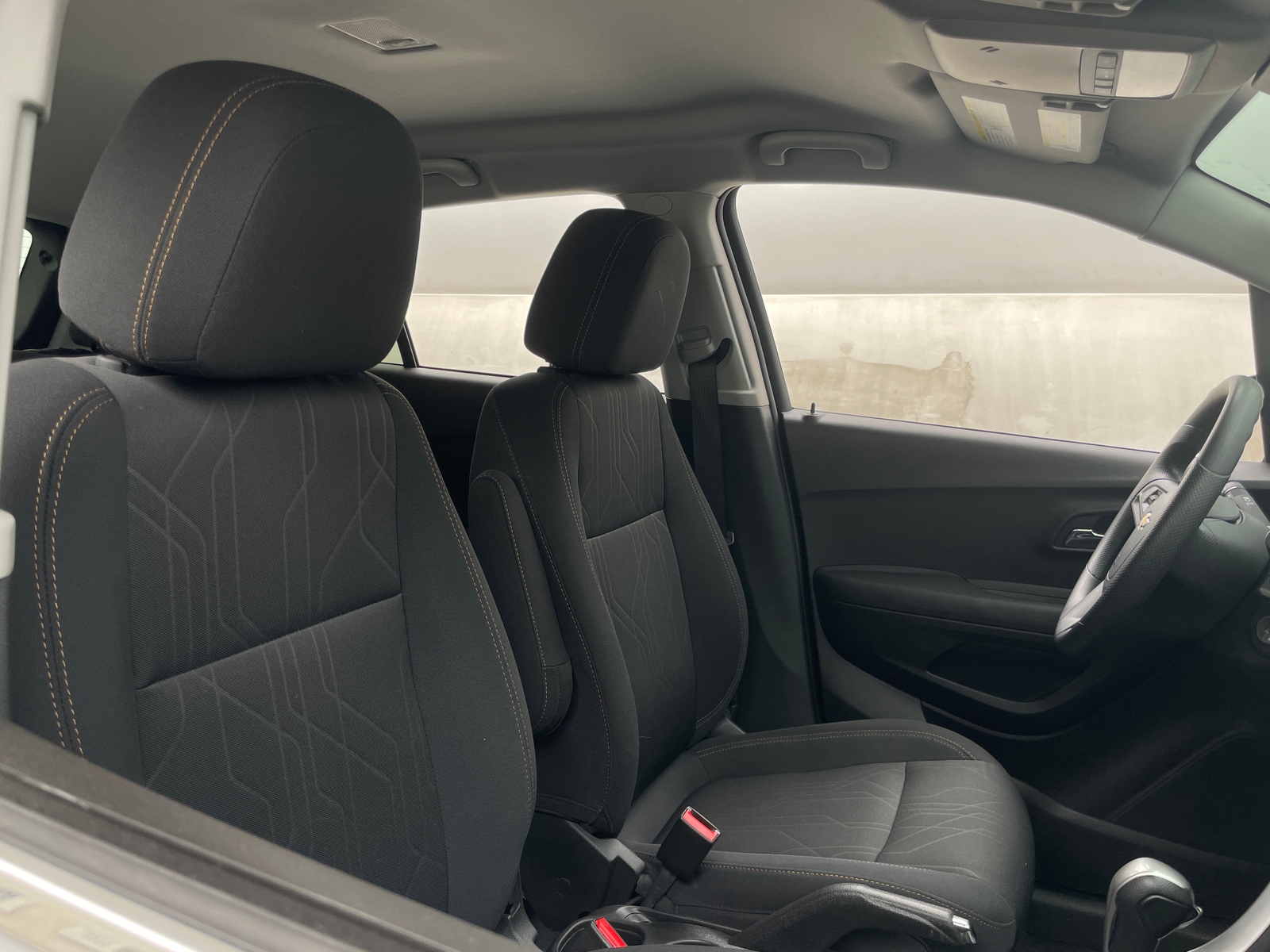 Thumbnail: 2017 Chevrolet Trax - 2