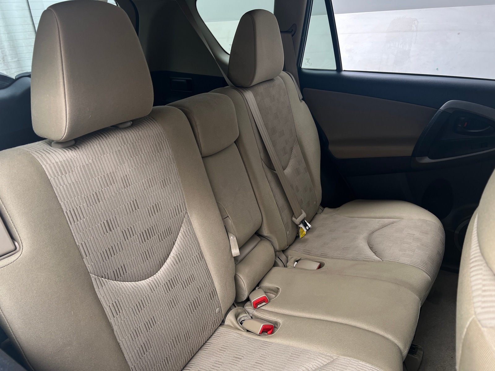 Thumbnail: 2011 Toyota RAV4 - 6