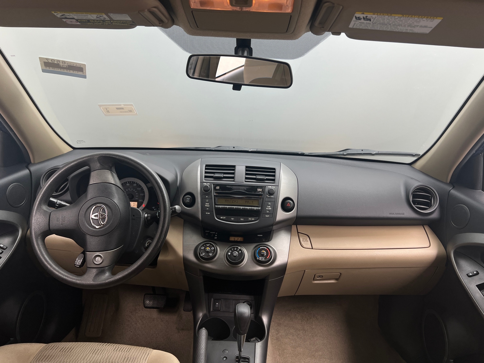 Thumbnail: 2011 Toyota RAV4 - 3