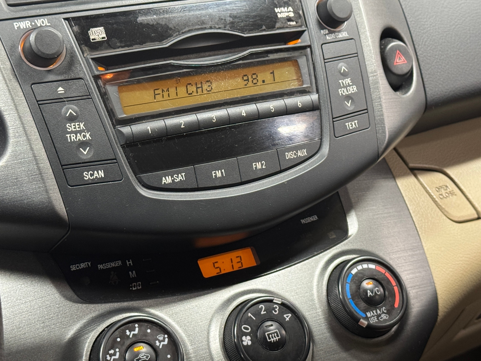 Thumbnail: 2011 Toyota RAV4 - 4