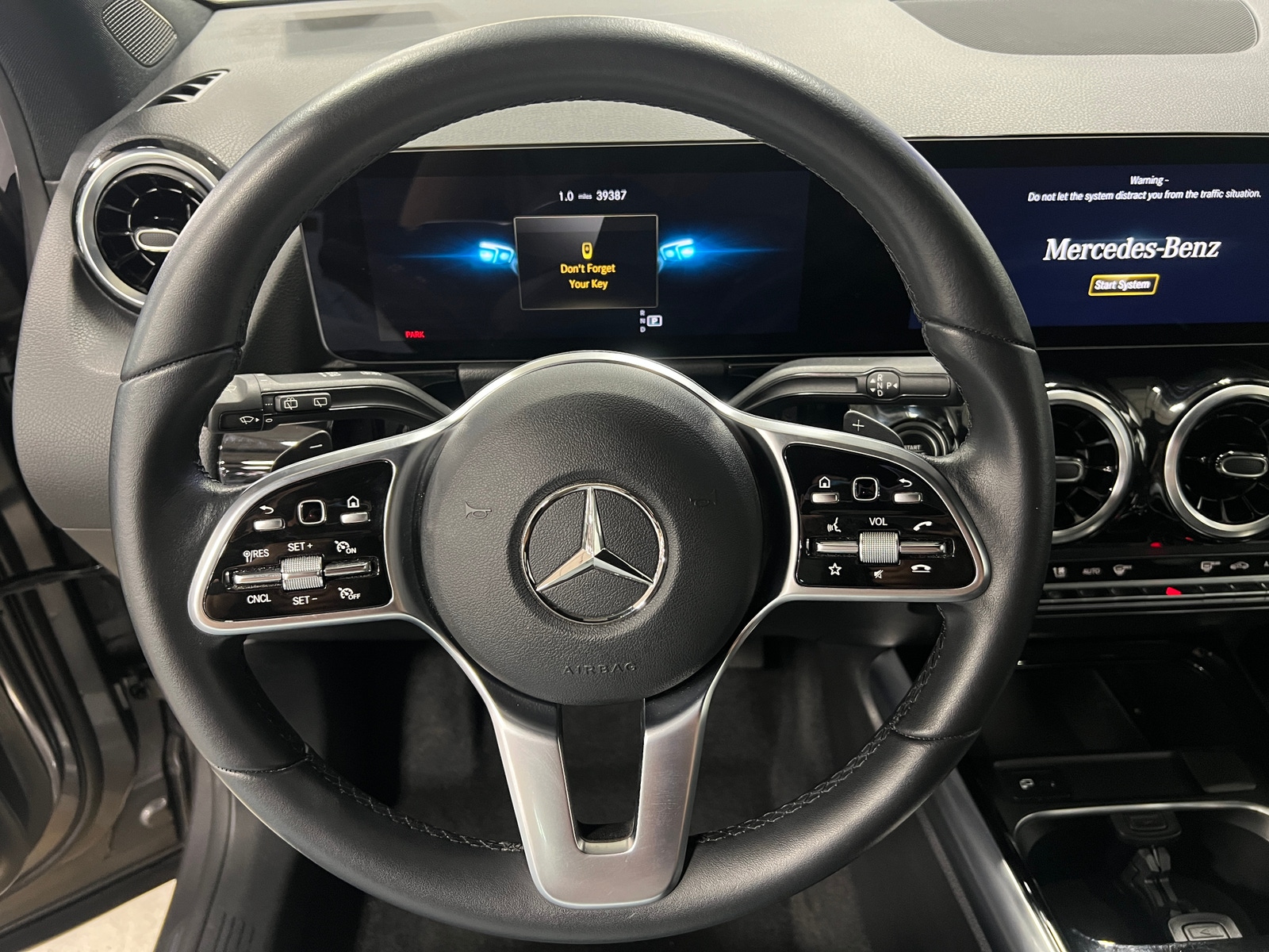 Thumbnail: 2022 Mercedes-Benz GLA - 4