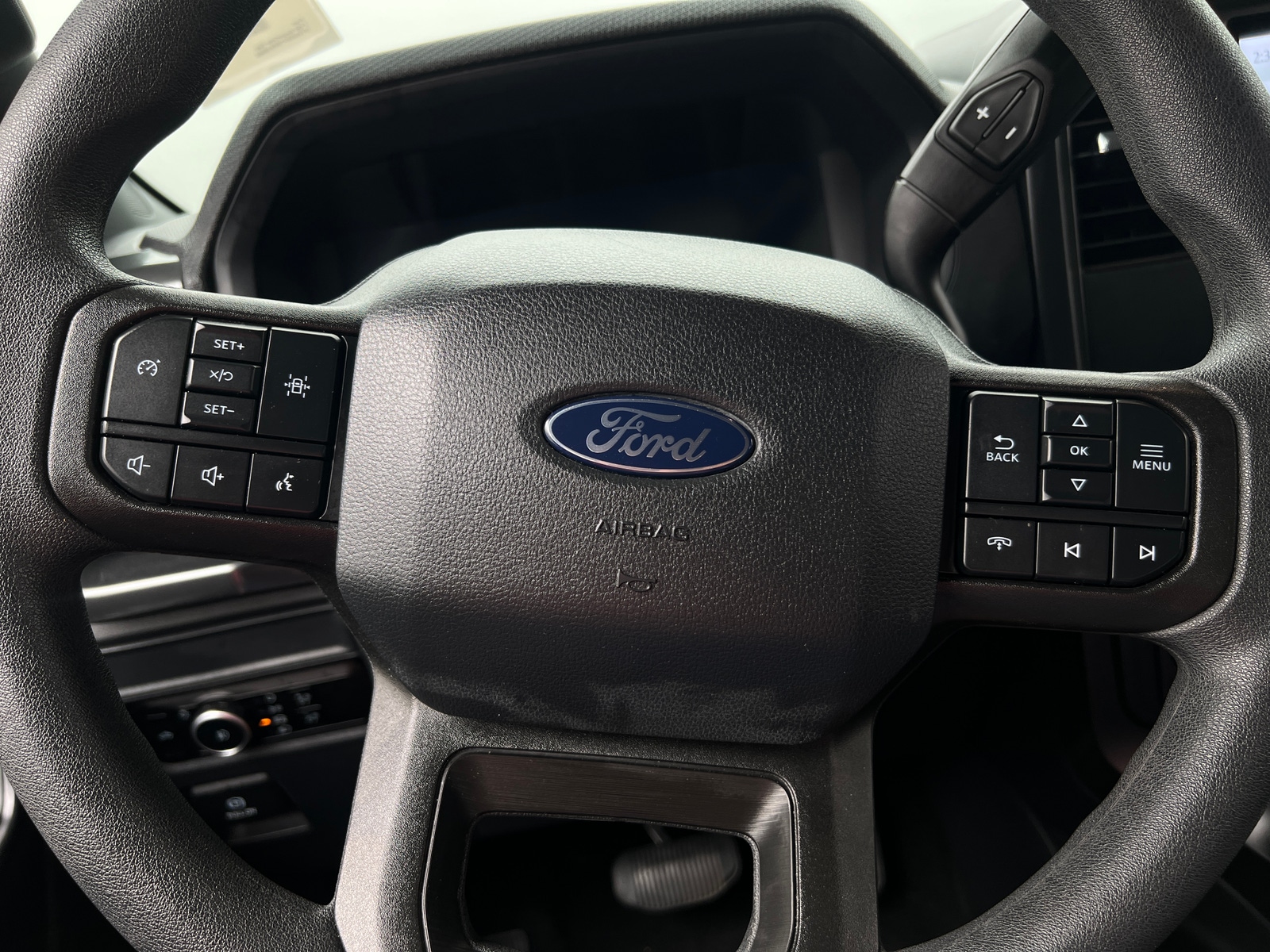 Thumbnail: 2024 Ford Econoline - 5