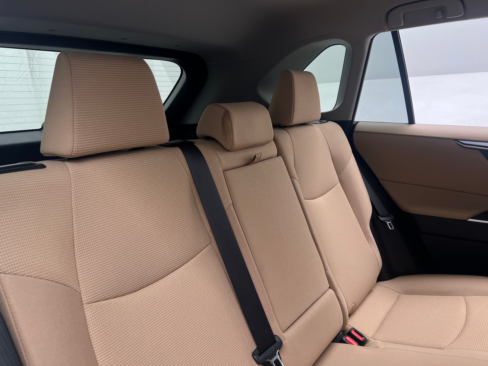 Thumbnail: 2019 Toyota RAV4 - 6