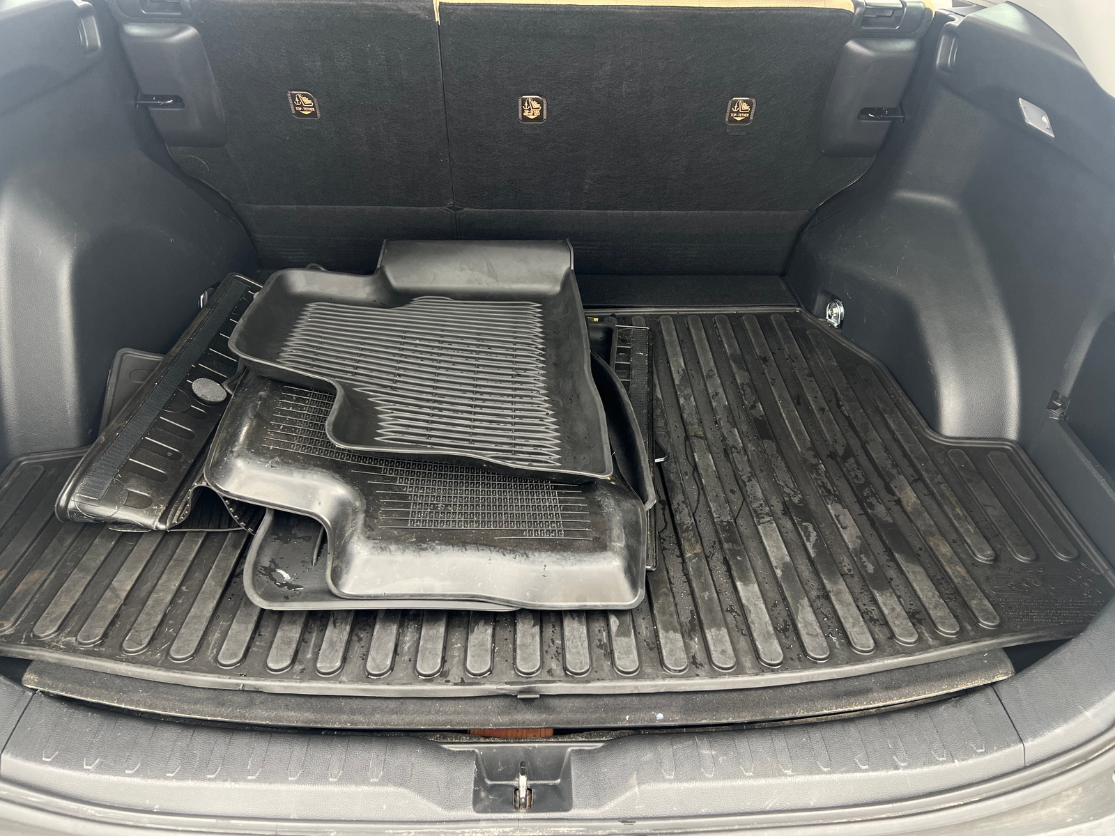 Thumbnail: 2019 Toyota RAV4 - 7