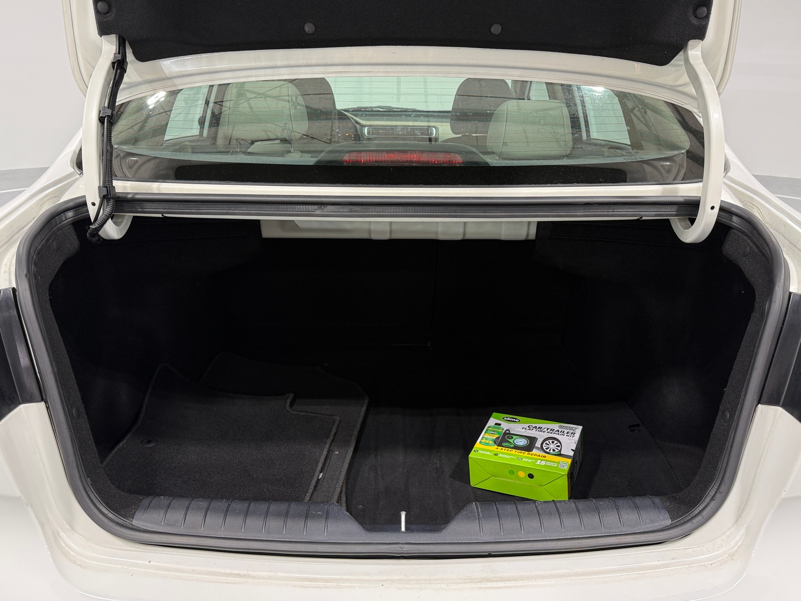 Thumbnail: 2016 Kia Rio - 7