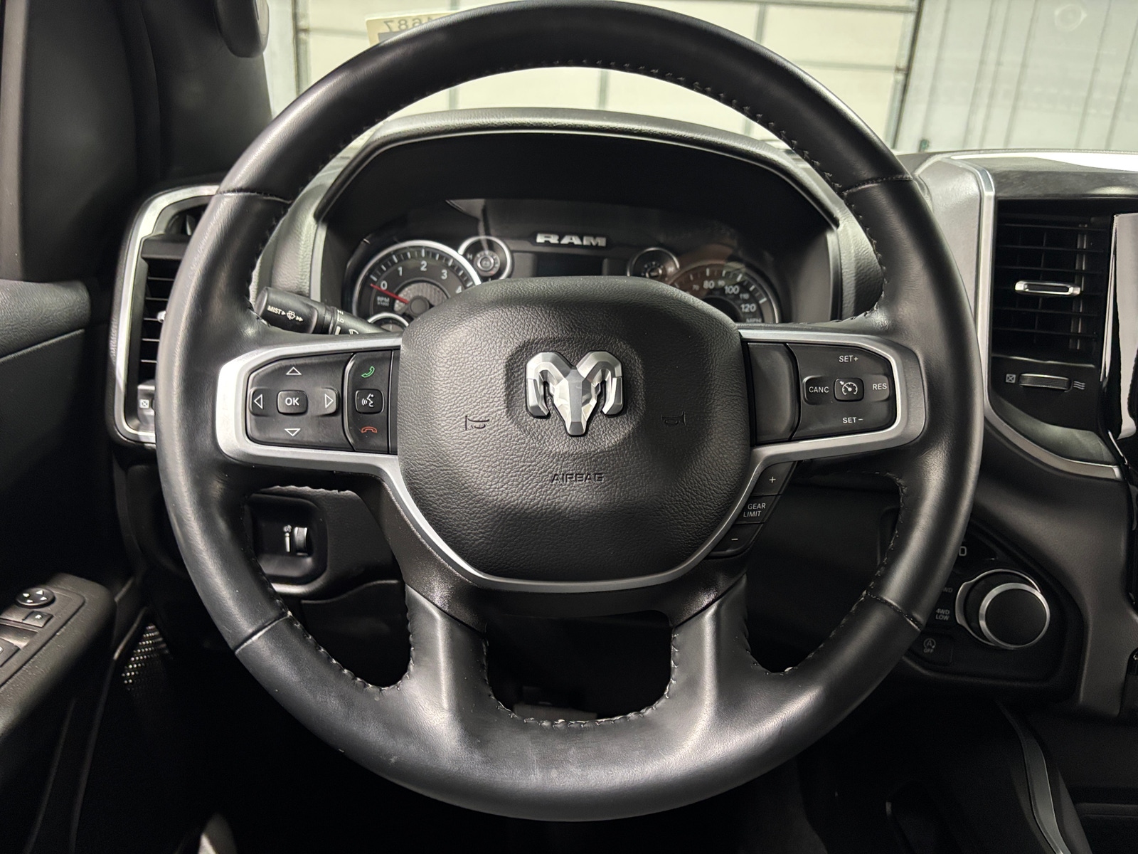 Thumbnail: 2023 RAM 1500 - 5