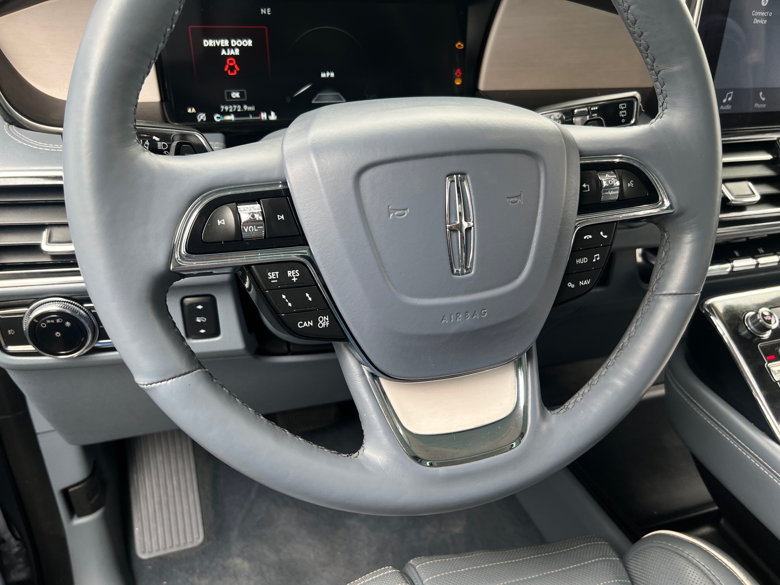 Thumbnail: 2019 Lincoln Navigator - 4