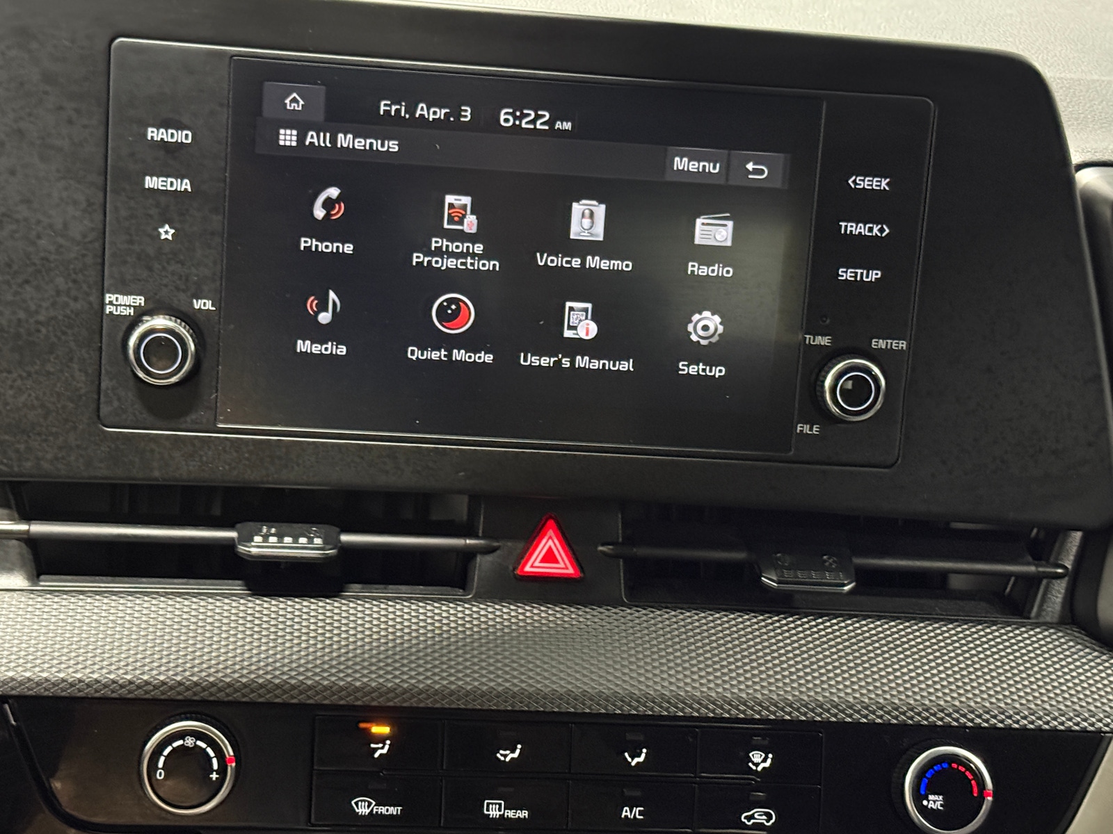 Thumbnail: 2025 Kia Sportage - 4