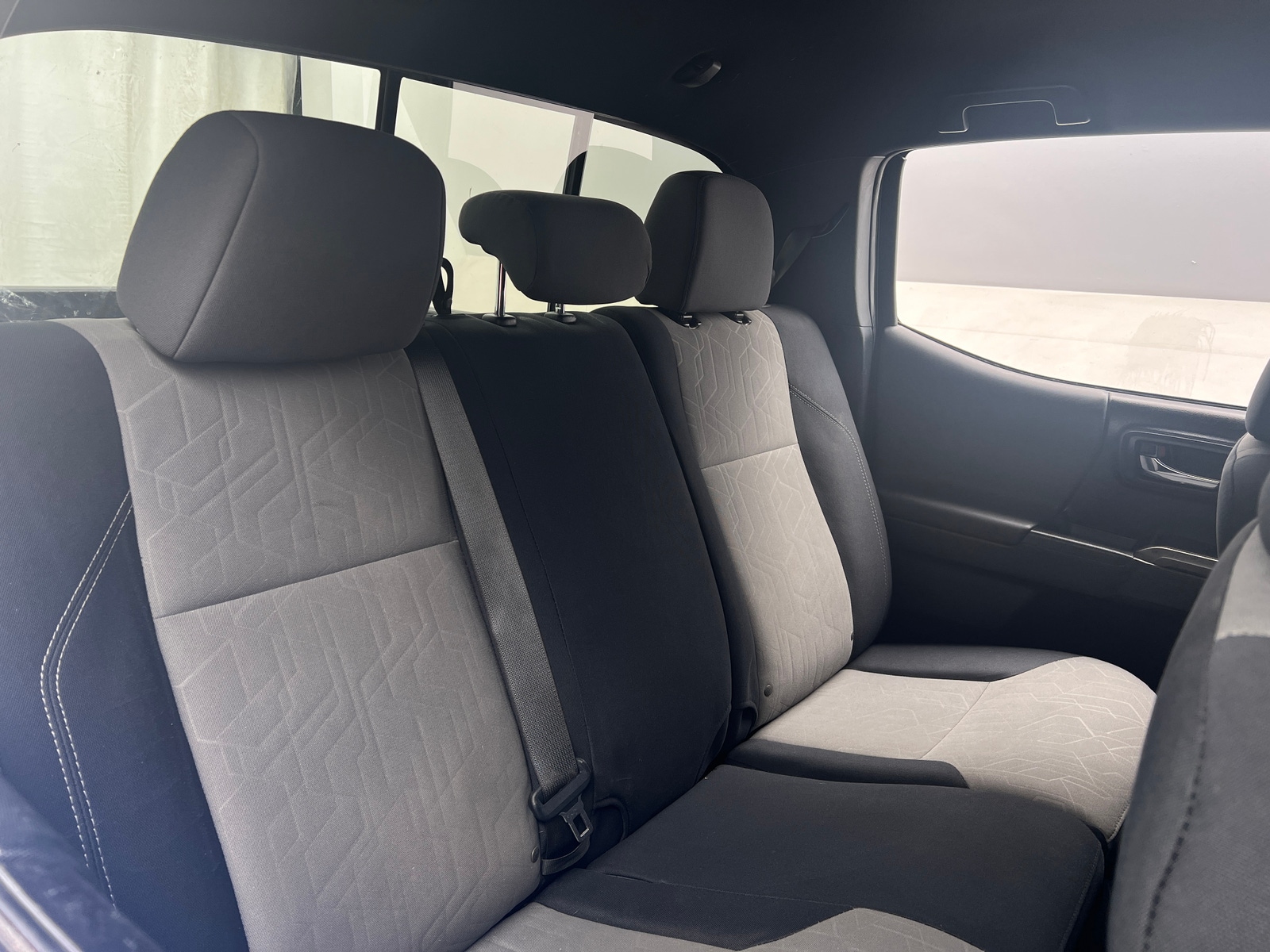 Thumbnail: 2020 Toyota Tacoma - 6