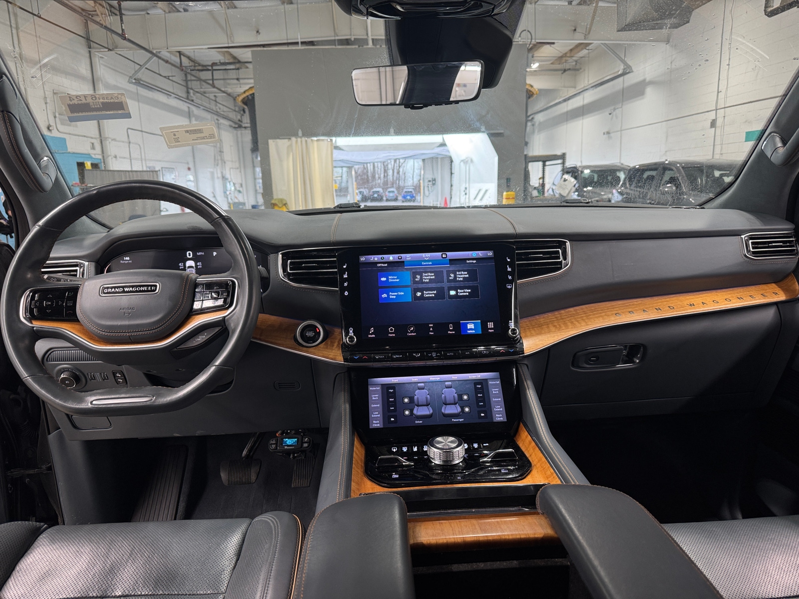 Thumbnail: 2022 Jeep Grand Wagoneer - 2