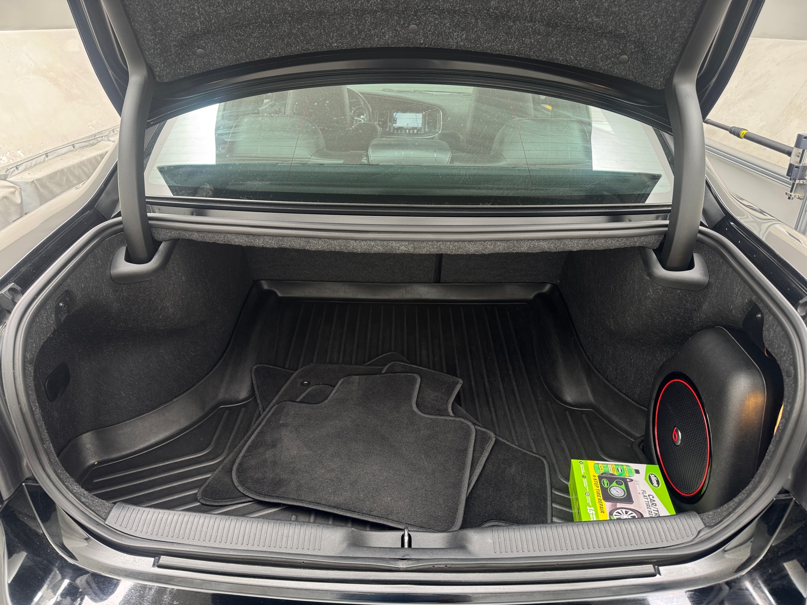 Thumbnail: 2016 Dodge Charger - 6