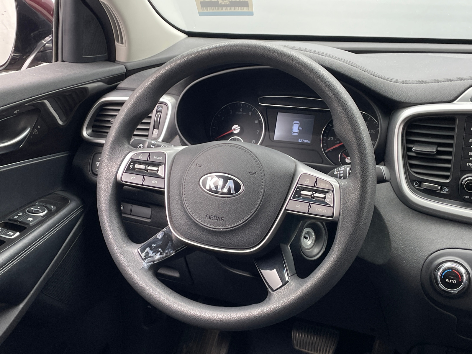 Thumbnail: 2019 Kia Sorento - 5