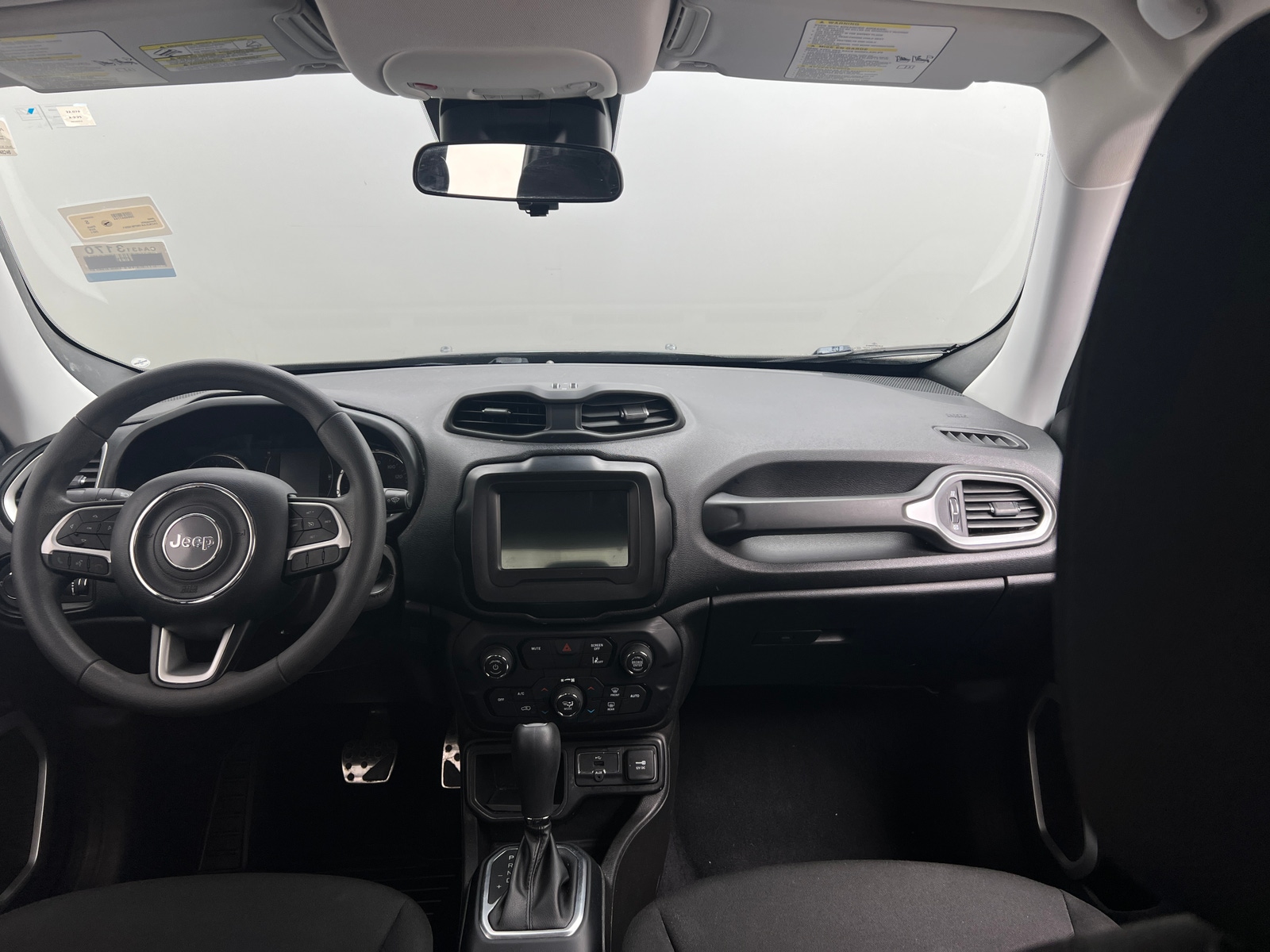 Thumbnail: 2021 Jeep Renegade - 3