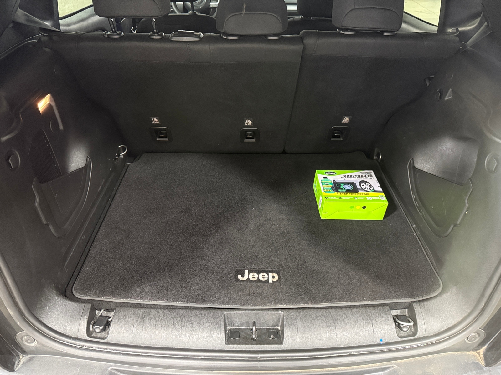 Thumbnail: 2021 Jeep Renegade - 7