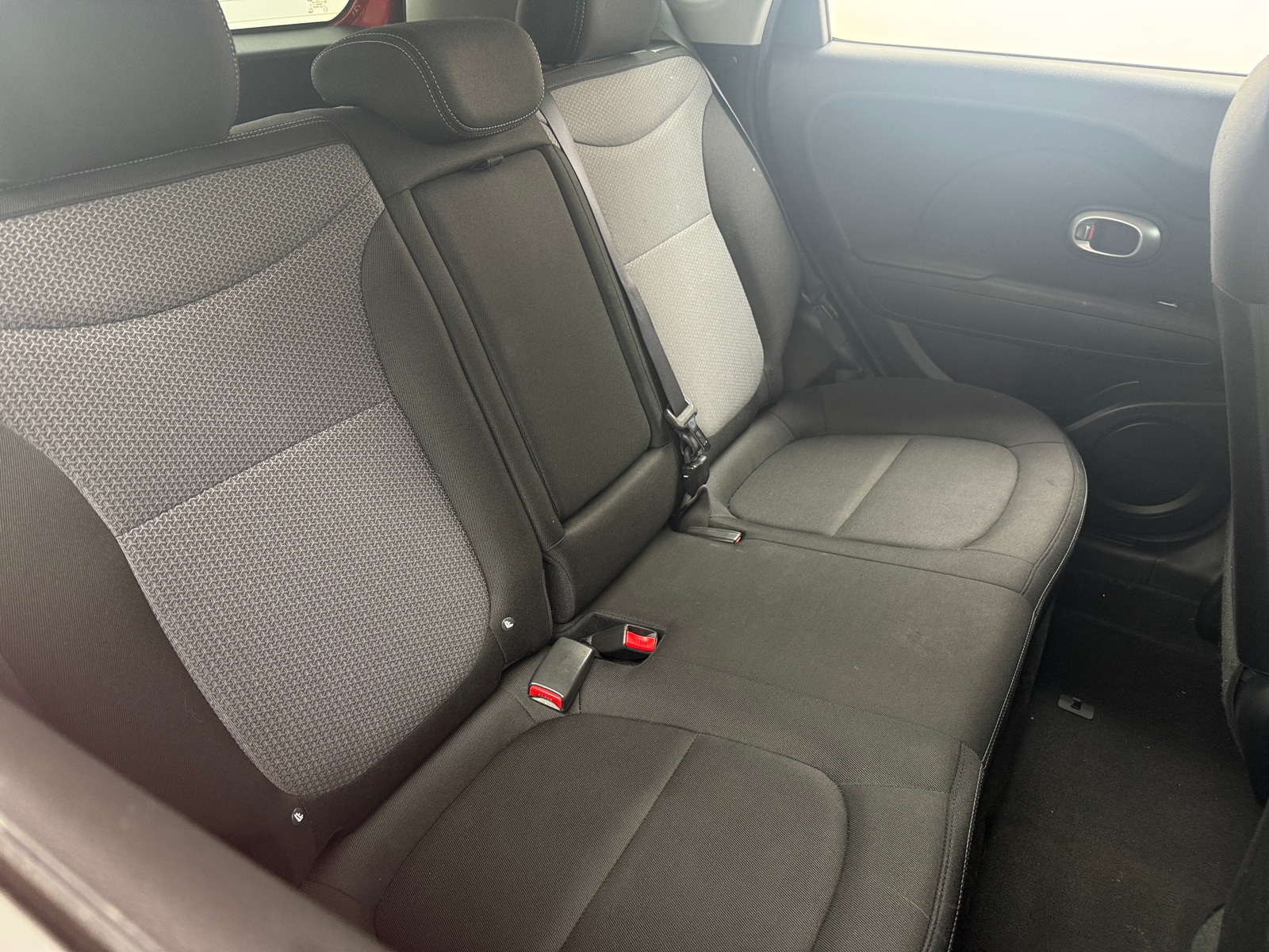 Thumbnail: 2017 Kia Soul - 6