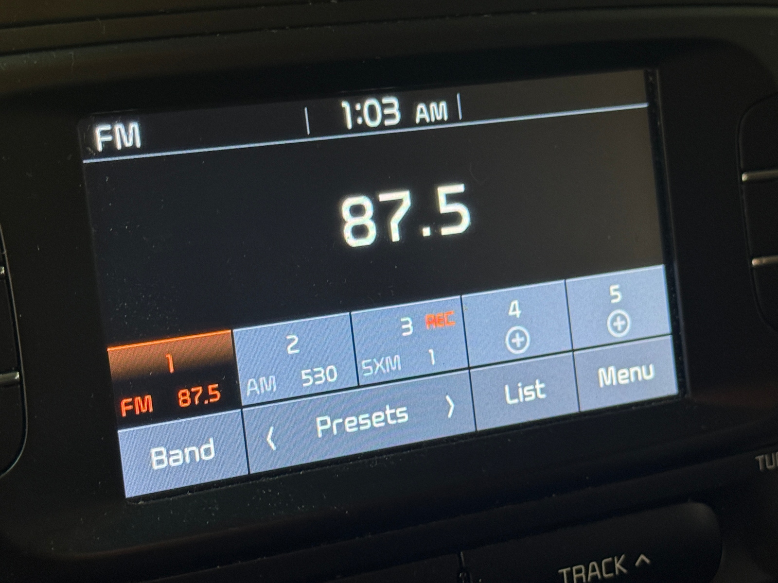 Thumbnail: 2017 Kia Soul - 4