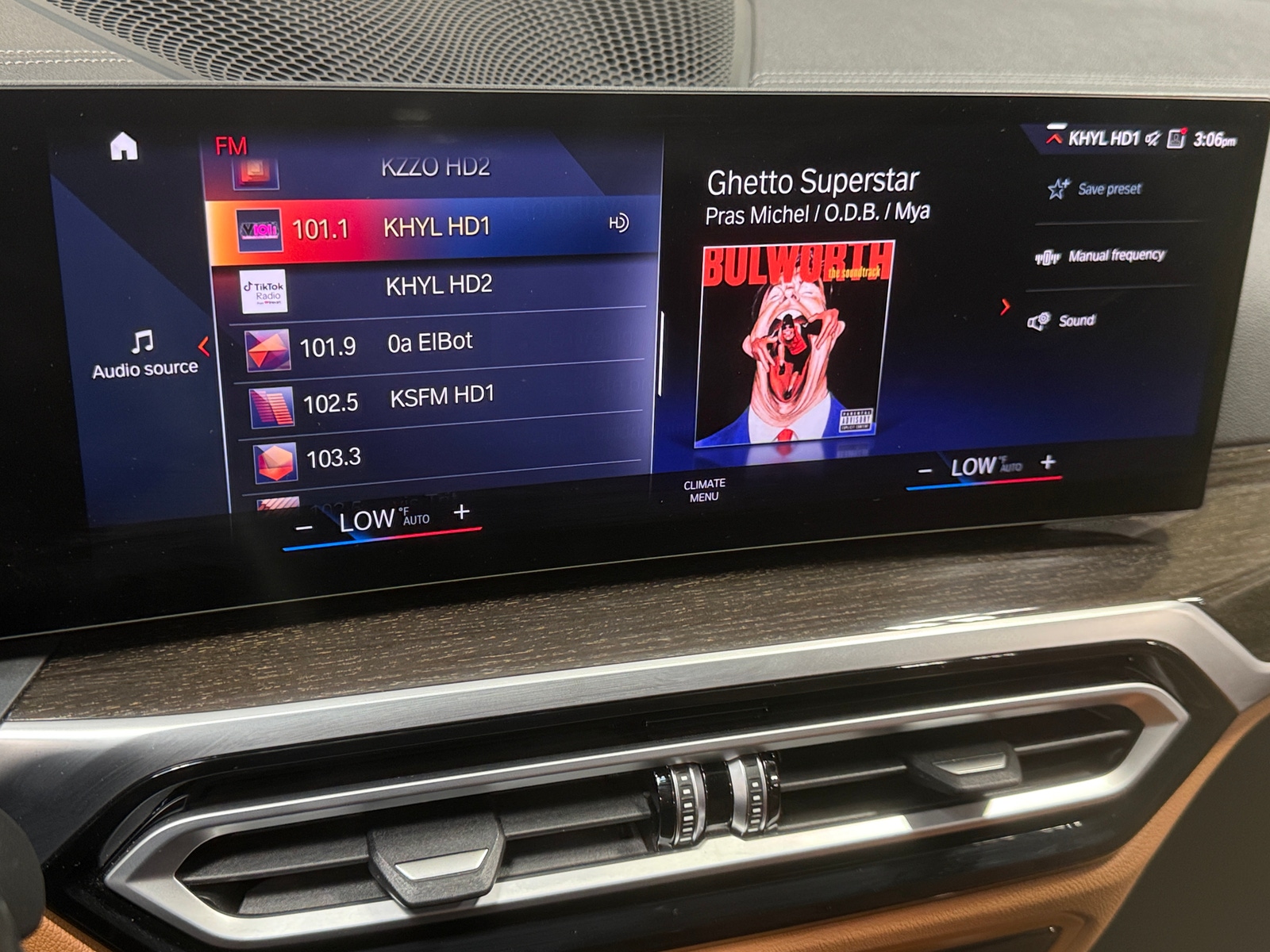 Thumbnail: 2023 BMW i4 - 3