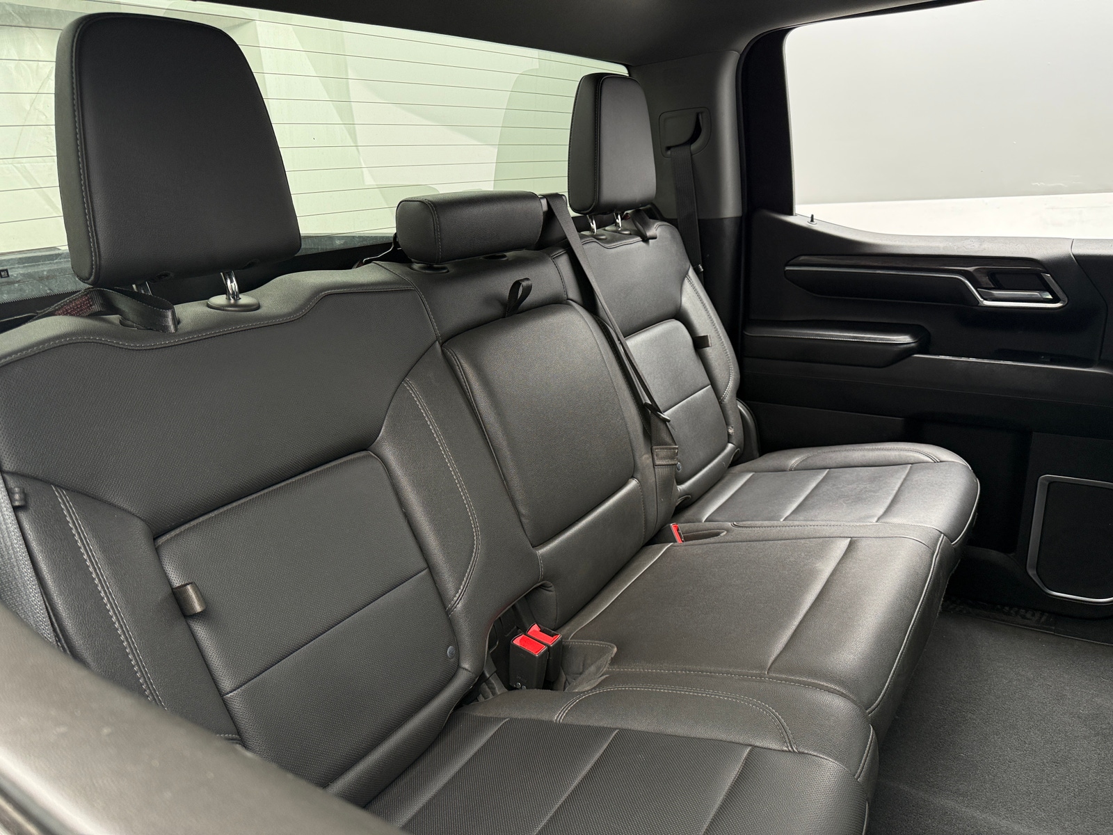 Thumbnail: 2022 Chevrolet Silverado 1500 - 5