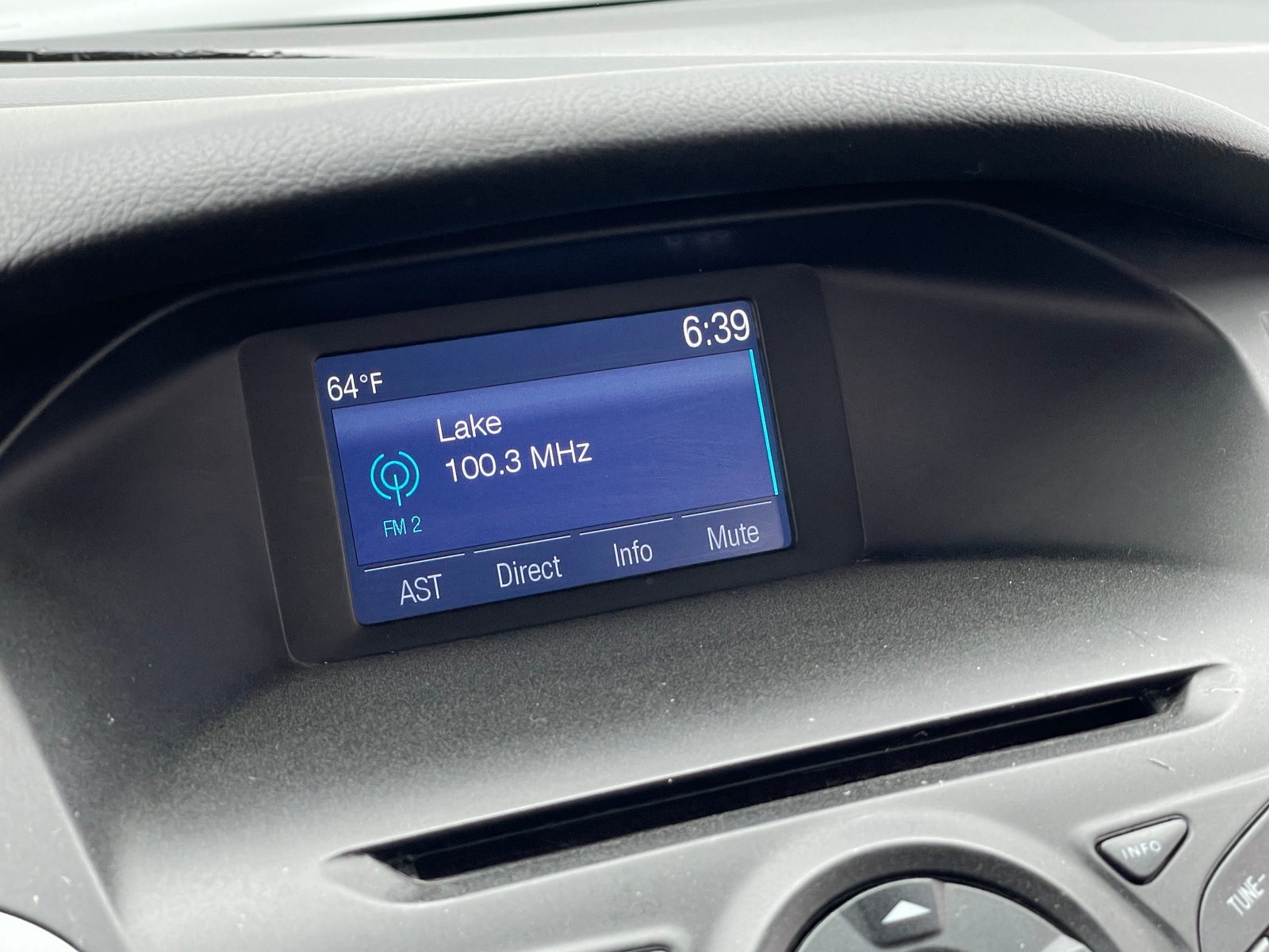 Thumbnail: 2014 Ford Focus - 4