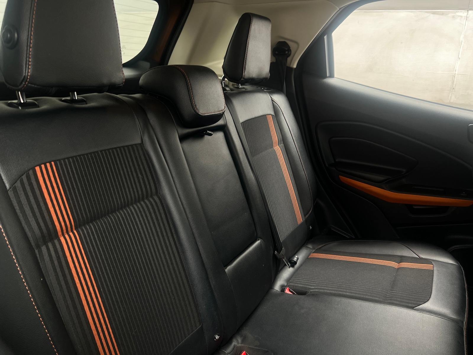 Thumbnail: 2018 Ford EcoSport - 6