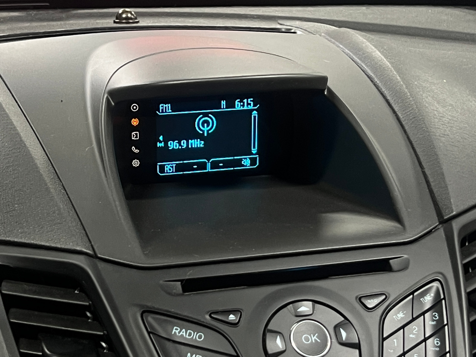 Thumbnail: 2017 Ford Fiesta - 4