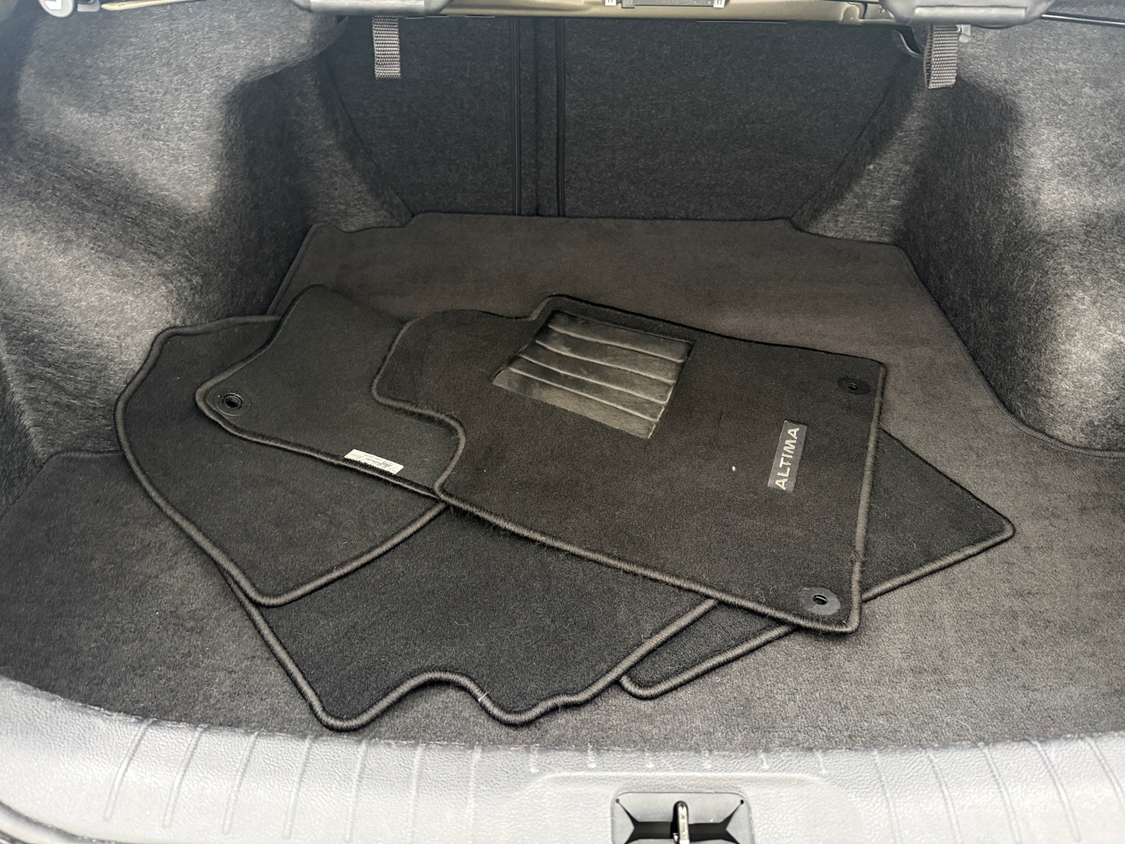 Thumbnail: 2025 Nissan Altima - 7