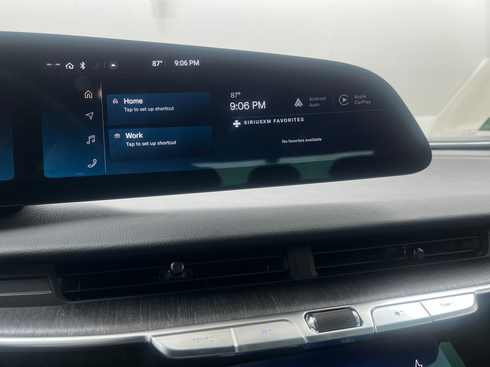 Thumbnail: 2023 Lucid Air - 3