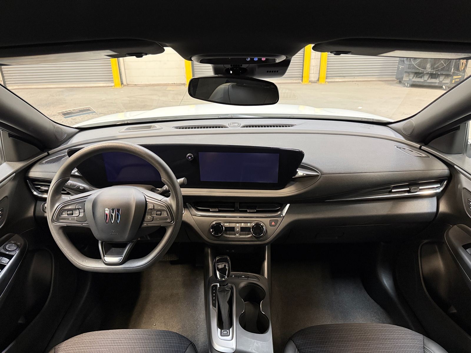 Thumbnail: 2025 Buick Envista - 3