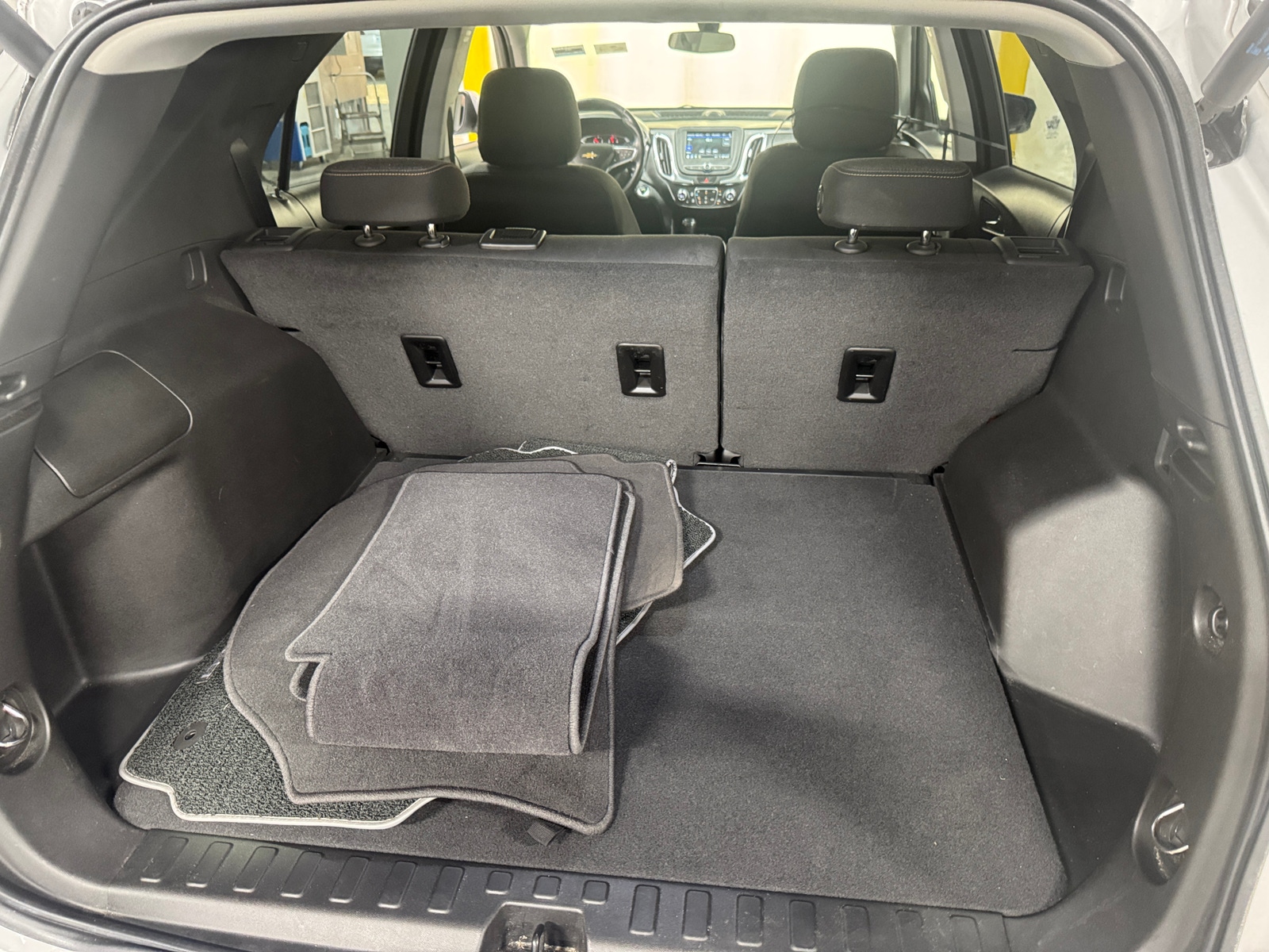 Thumbnail: 2019 Chevrolet Equinox - 7