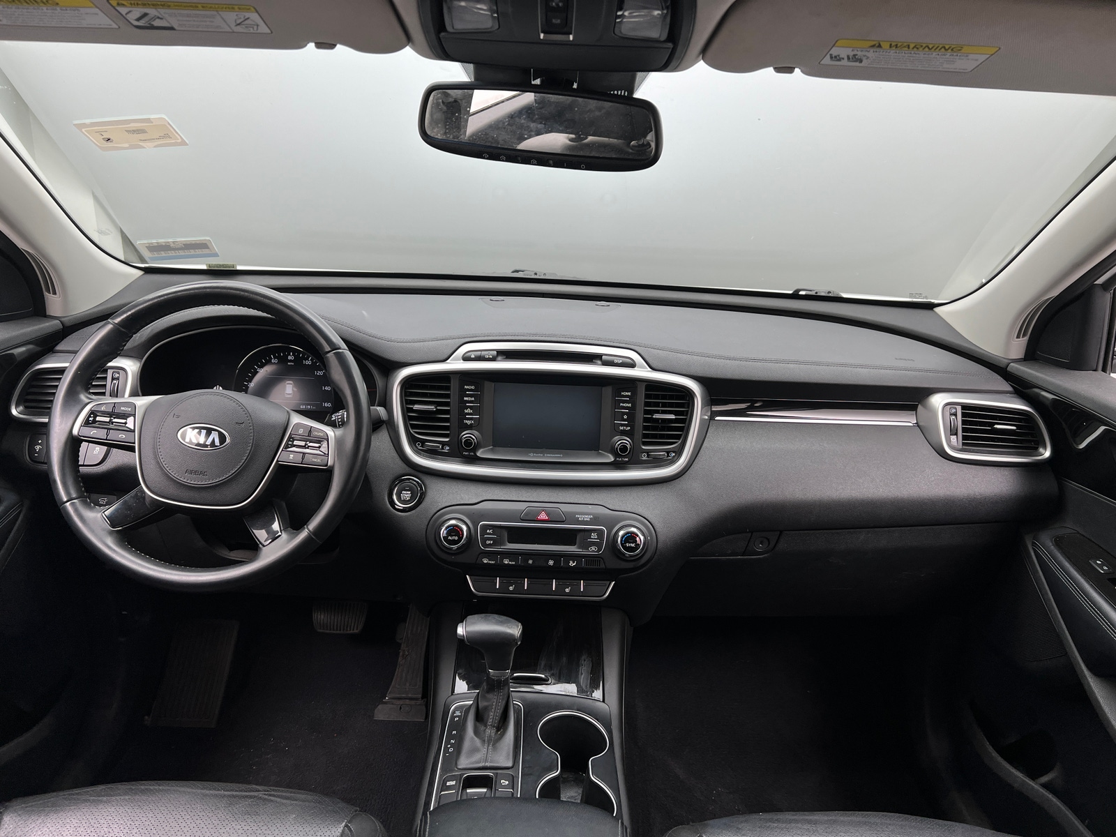 Thumbnail: 2019 Kia Sorento - 2